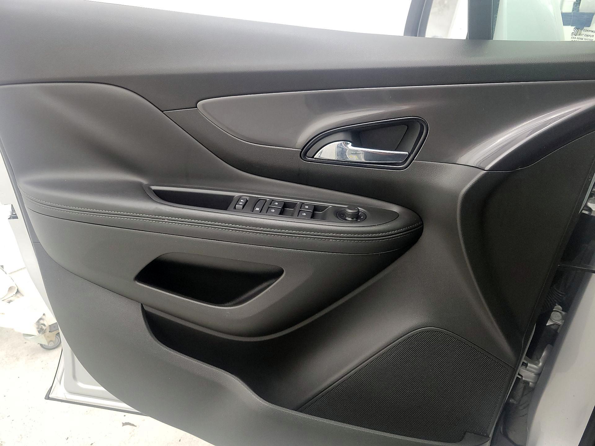 Thumbnail: 2021 Buick Encore - 12