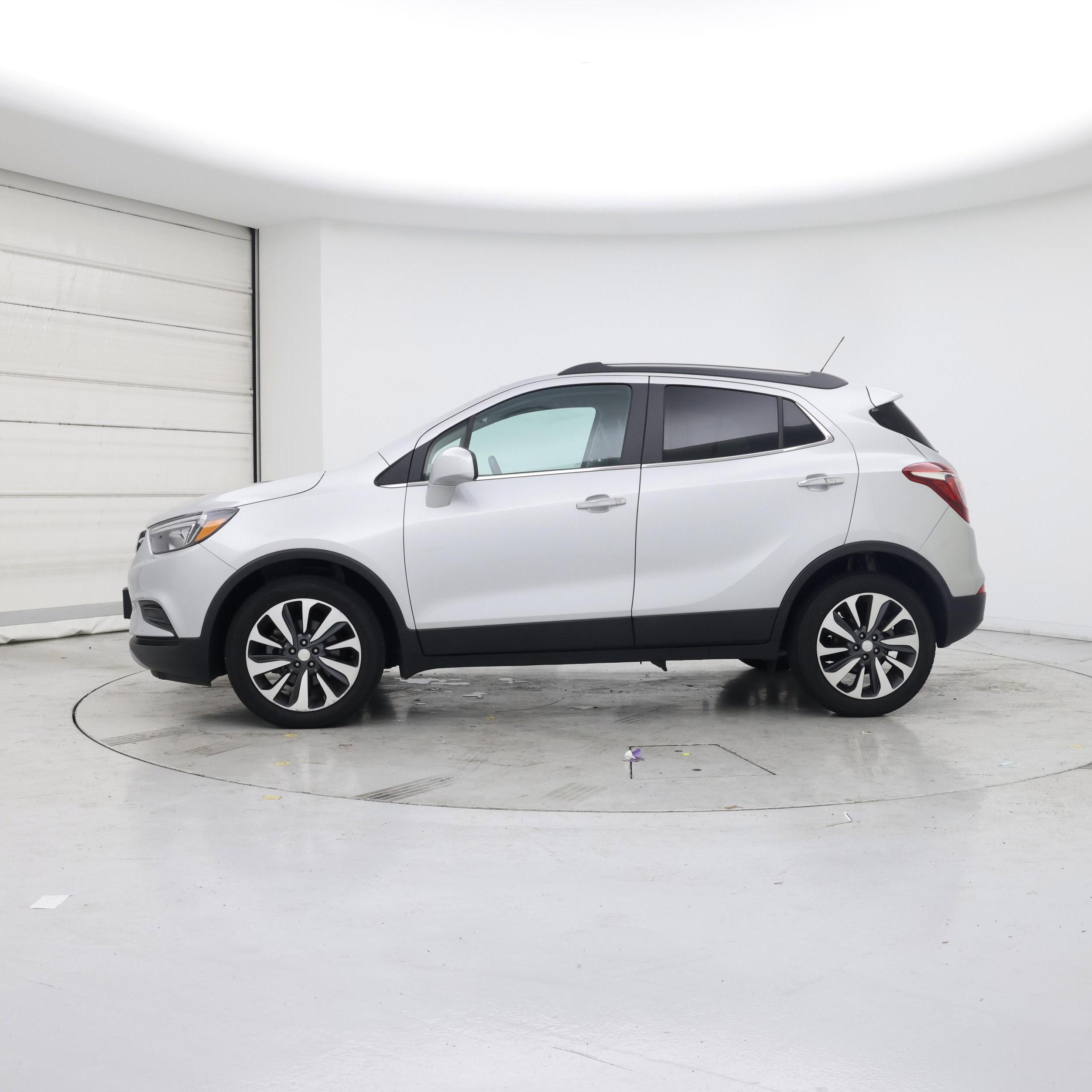Thumbnail: 2021 Buick Encore - 3