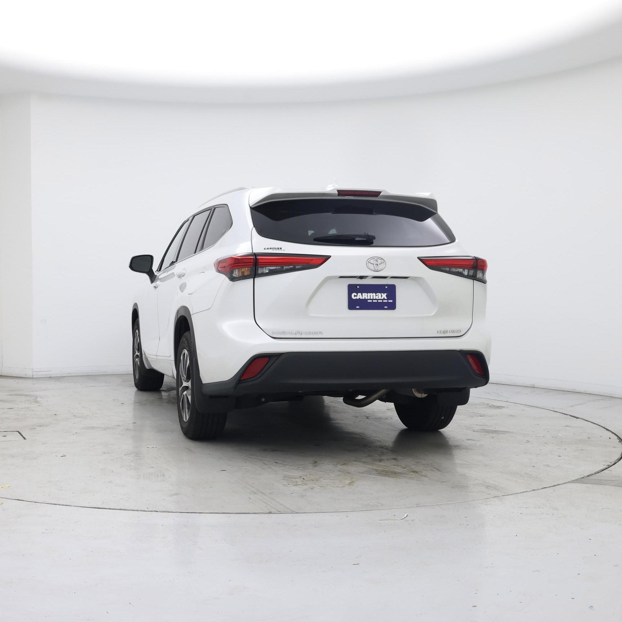 Thumbnail: 2022 Toyota Highlander - 6