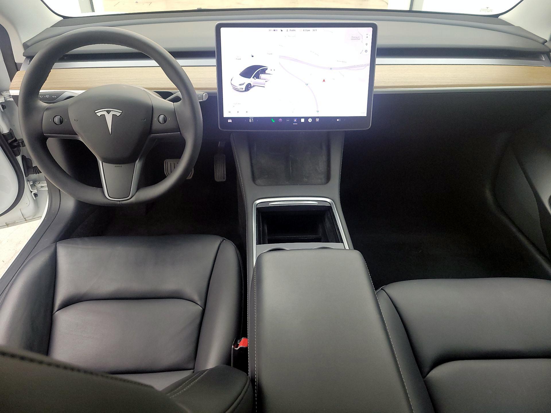 Thumbnail: 2022 Tesla Model 3 - 9