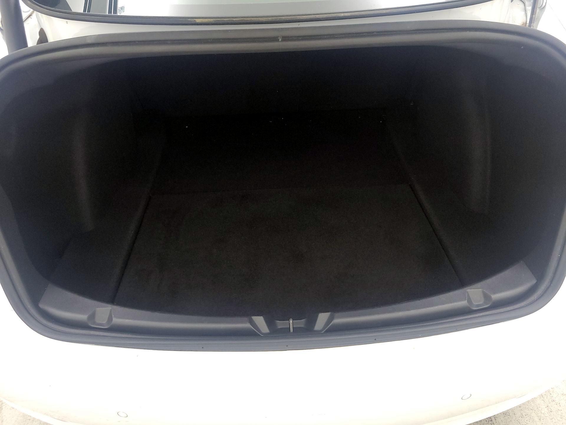 Thumbnail: 2022 Tesla Model 3 - 19