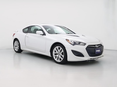 White 2013 Hyundai Genesis Premium