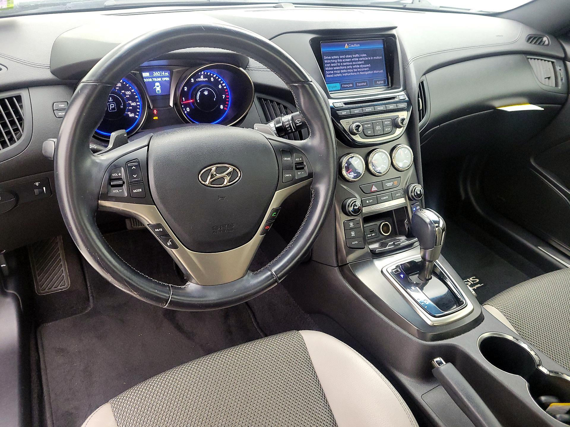 Thumbnail: 2013 Hyundai Genesis - 9