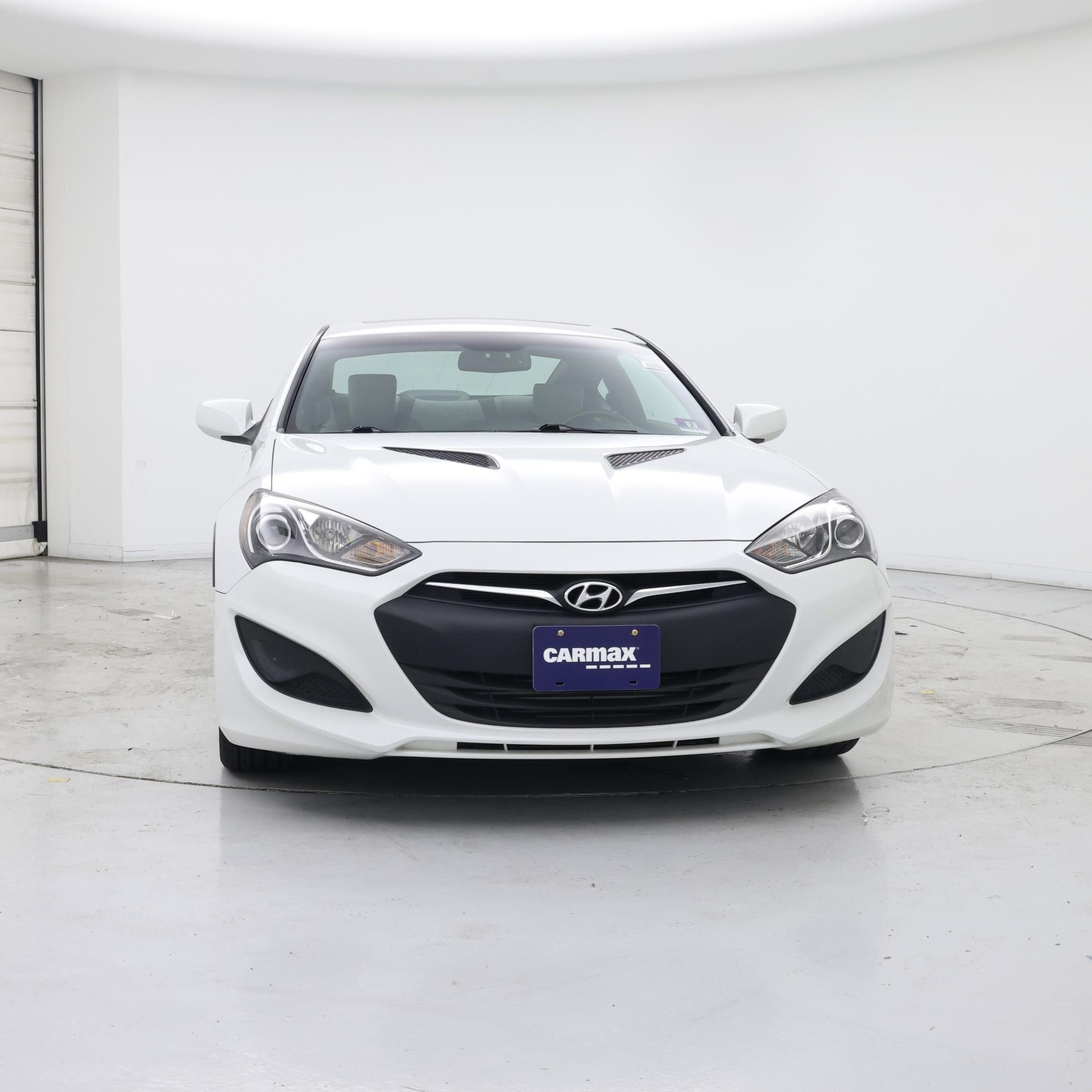 Thumbnail: 2013 Hyundai Genesis - 5