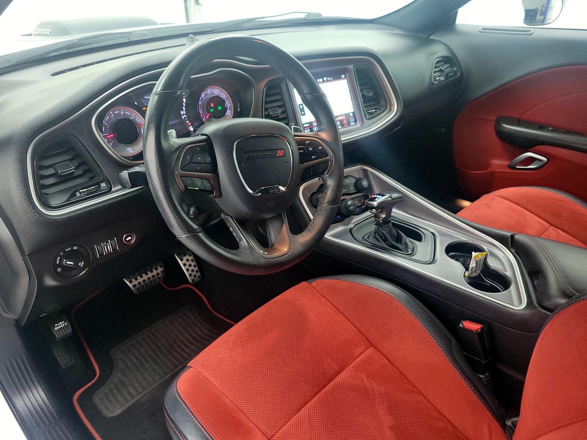 Thumbnail: 2019 Dodge Challenger - 9