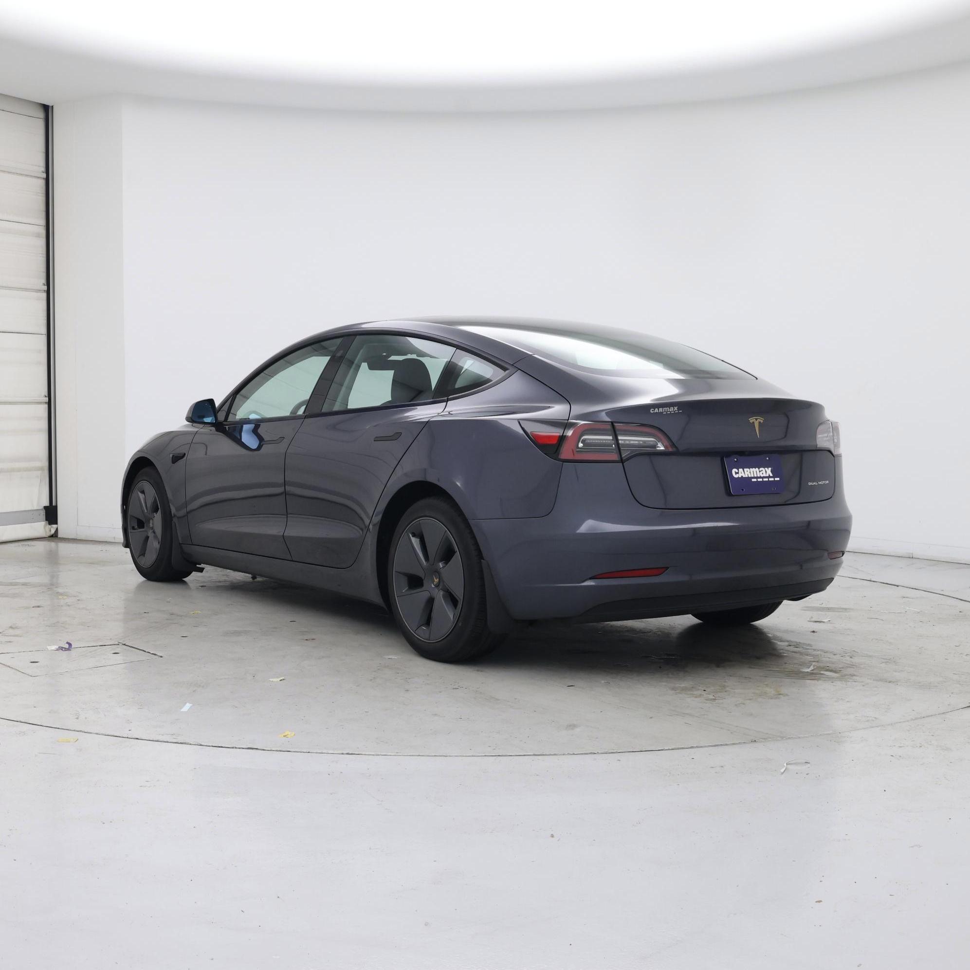 Thumbnail: 2023 Tesla Model 3 - 2