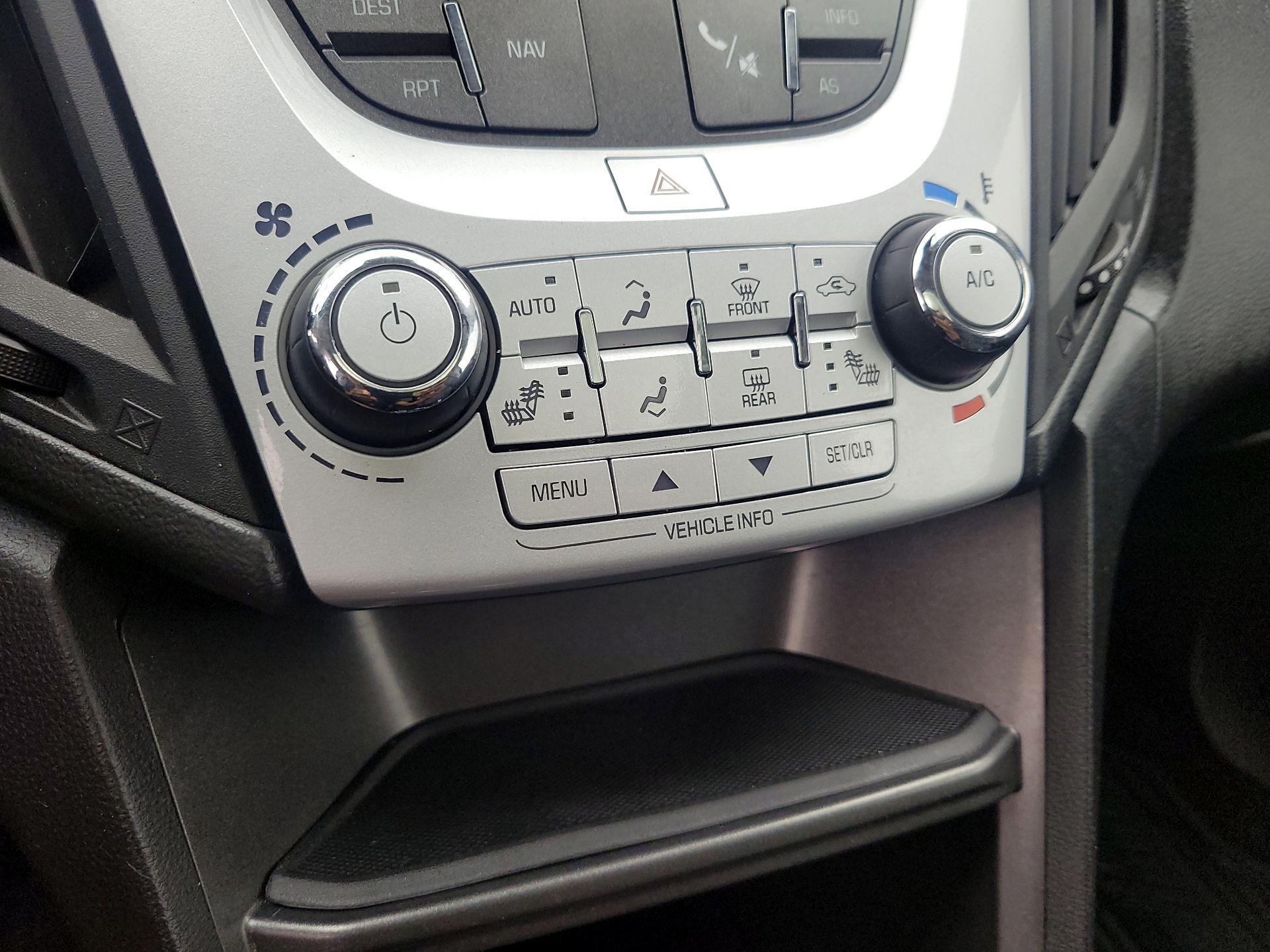 Thumbnail: 2016 Chevrolet Equinox - 15