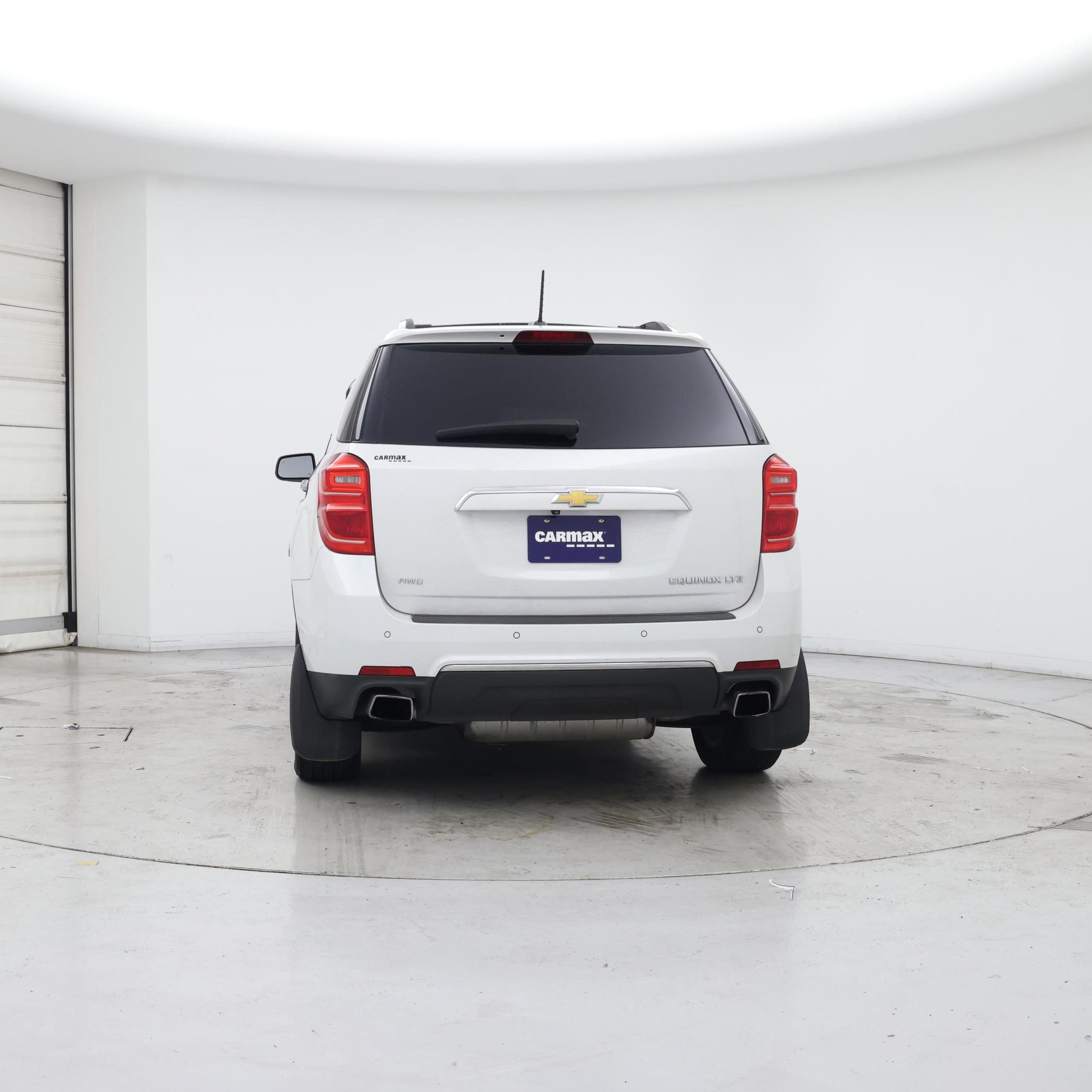 Thumbnail: 2016 Chevrolet Equinox - 6