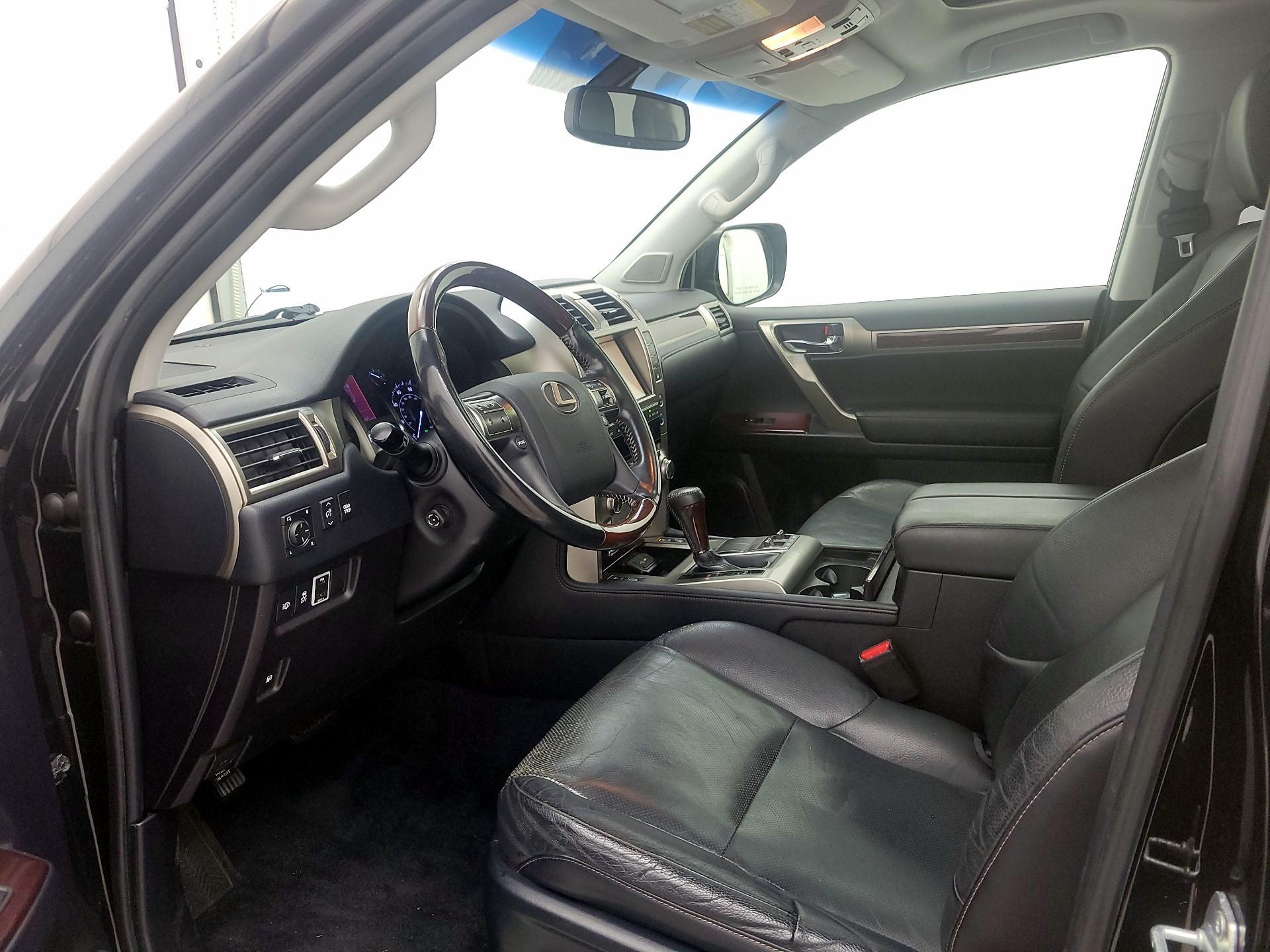 Thumbnail: 2018 Lexus GX - 11