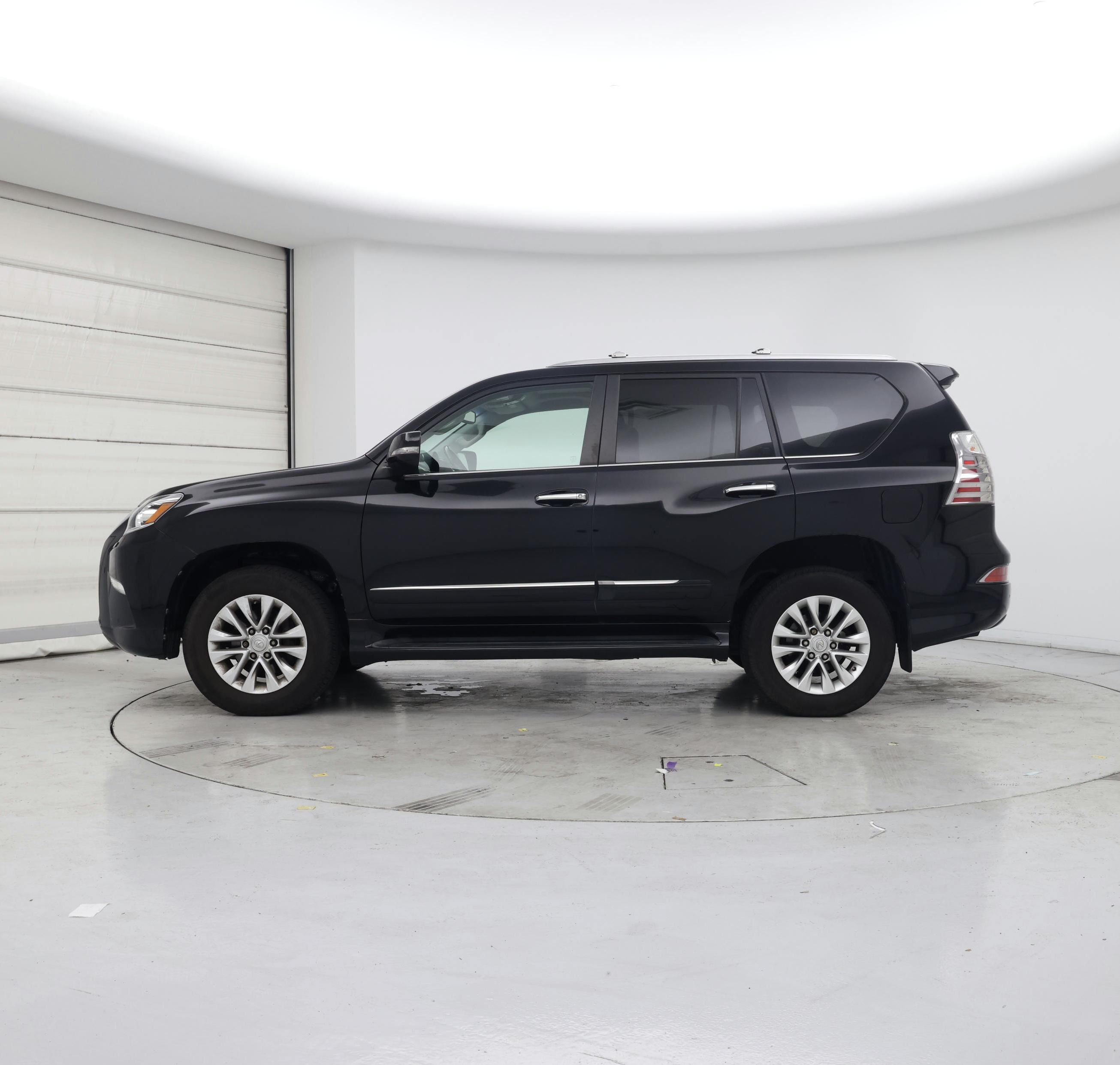 Thumbnail: 2018 Lexus GX - 3