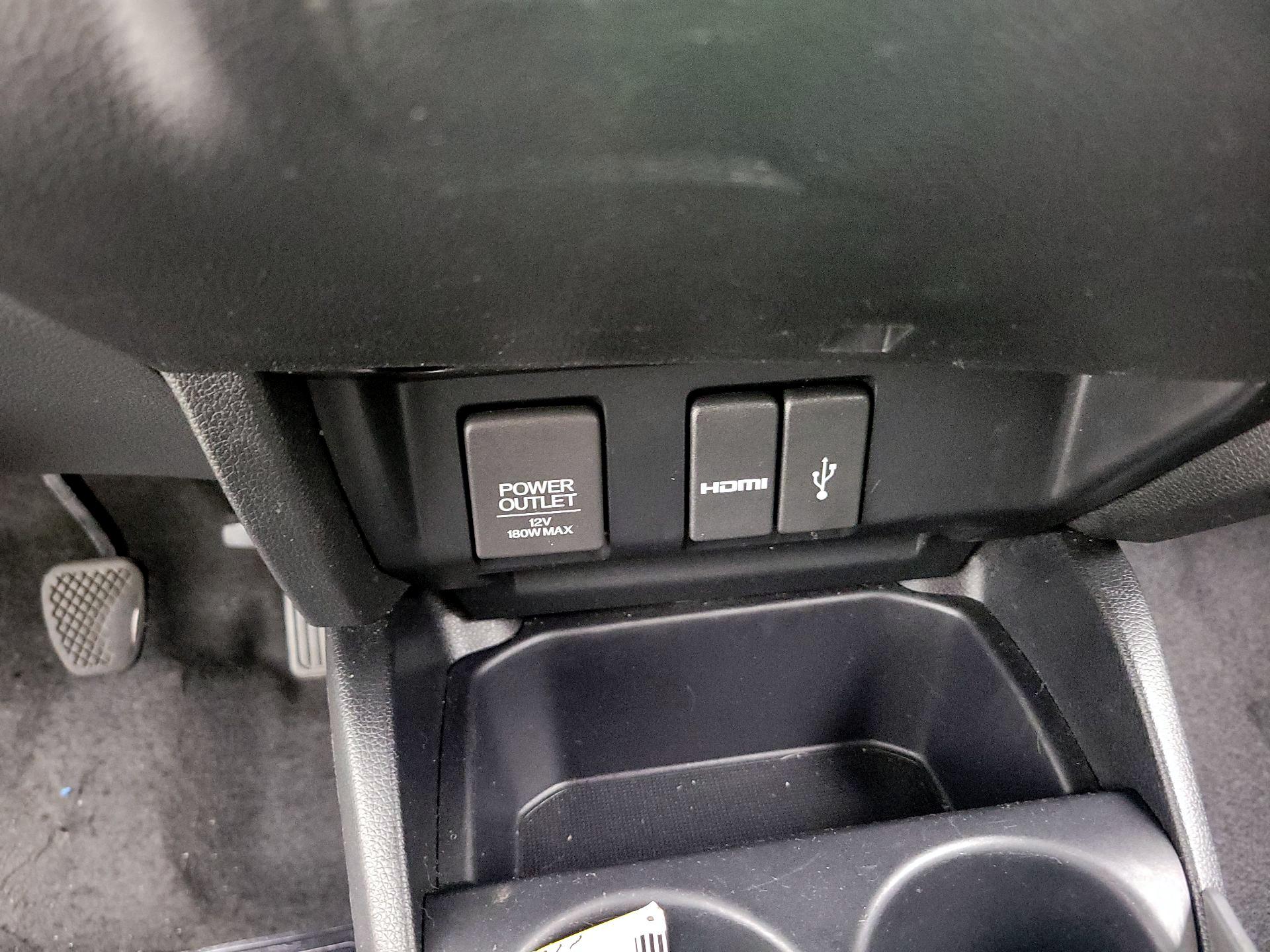 Thumbnail: 2015 Honda Fit - 18