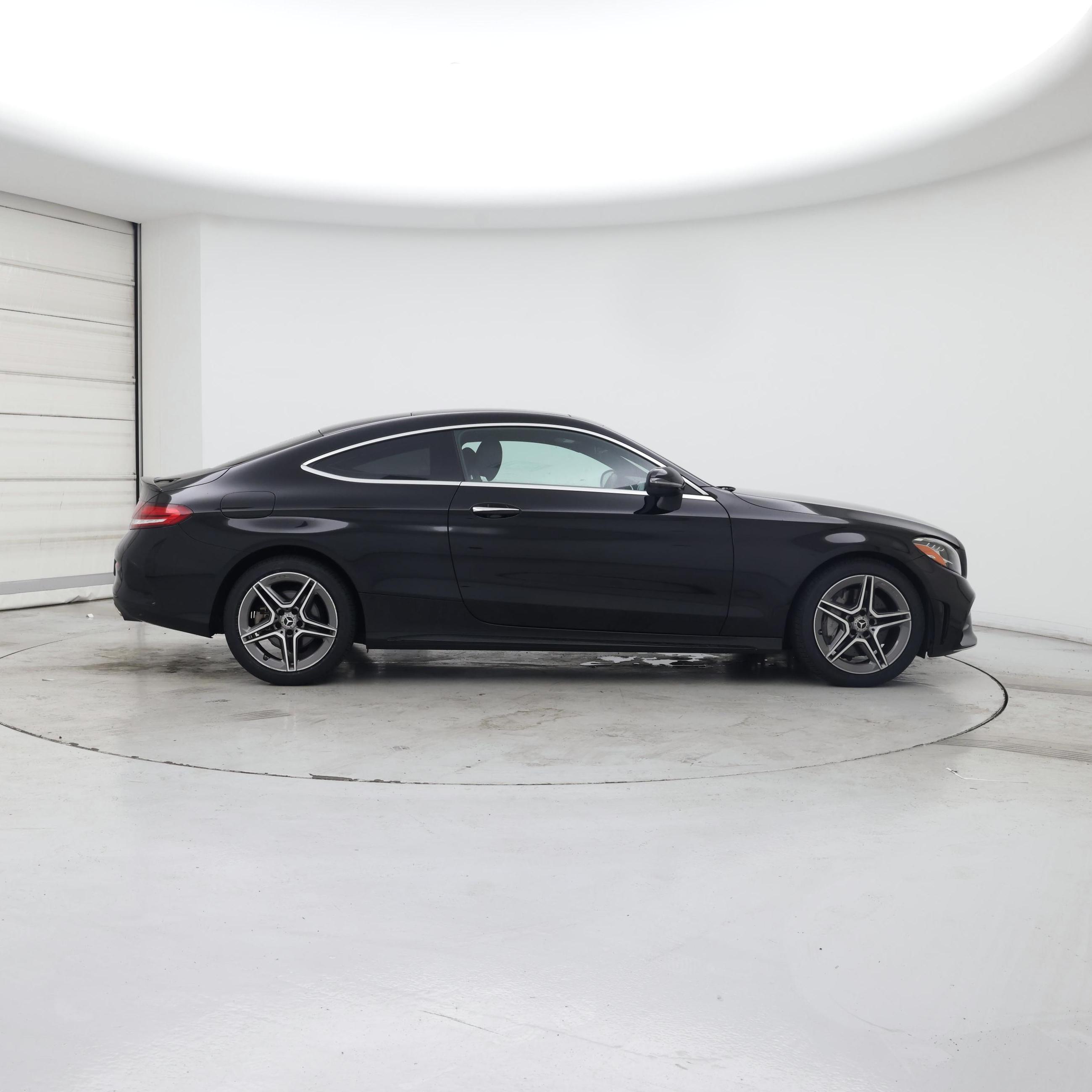 Thumbnail: 2022 Mercedes-Benz C-Class - 7