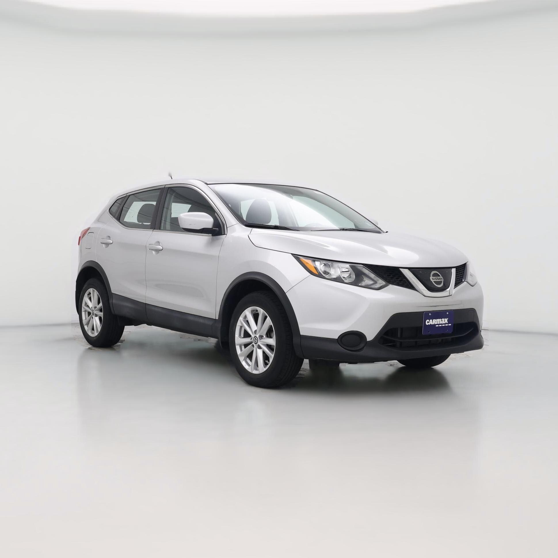 Thumbnail: 2019 Nissan Rogue Sport - 1