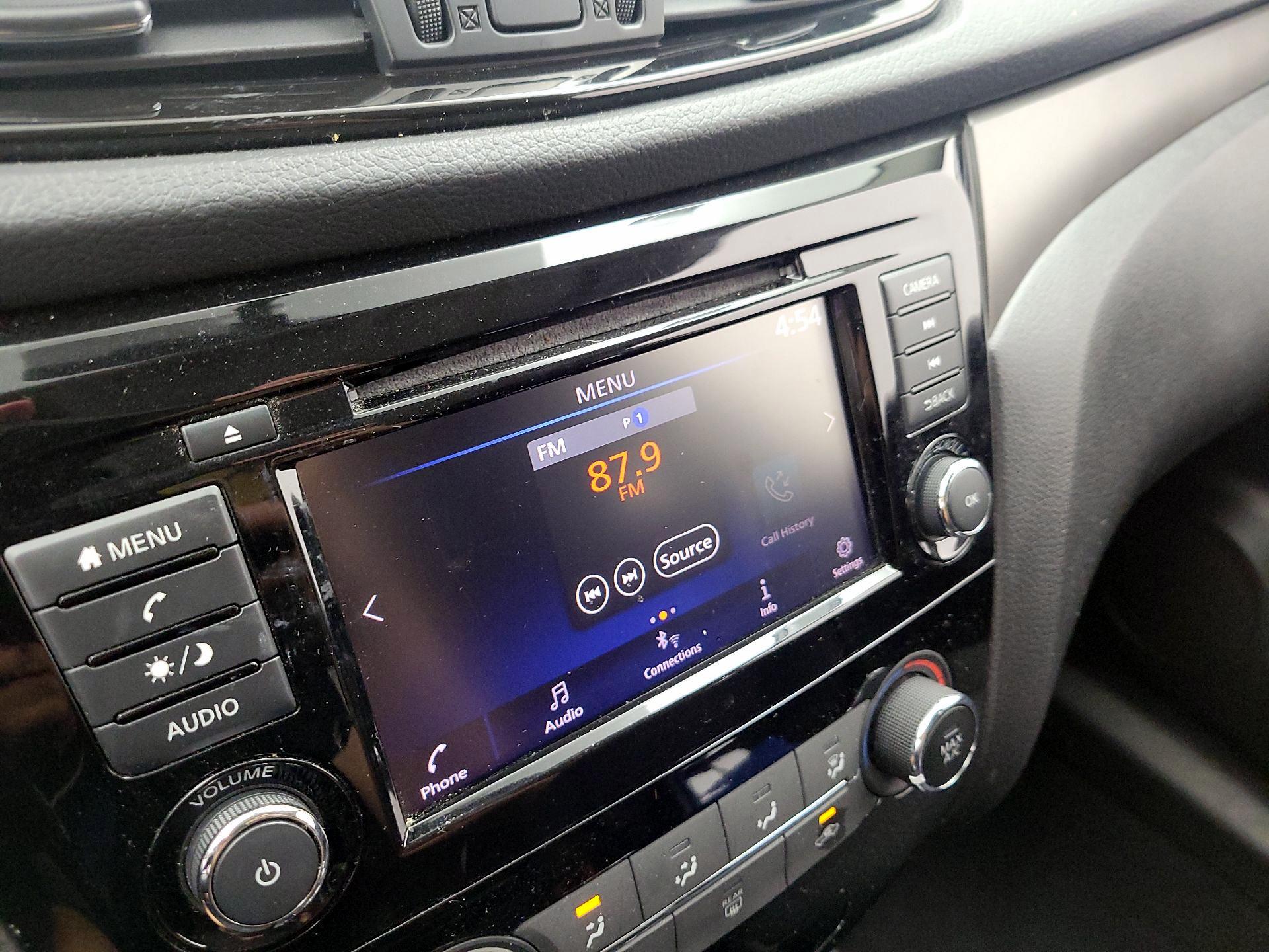 Thumbnail: 2019 Nissan Rogue Sport - 14