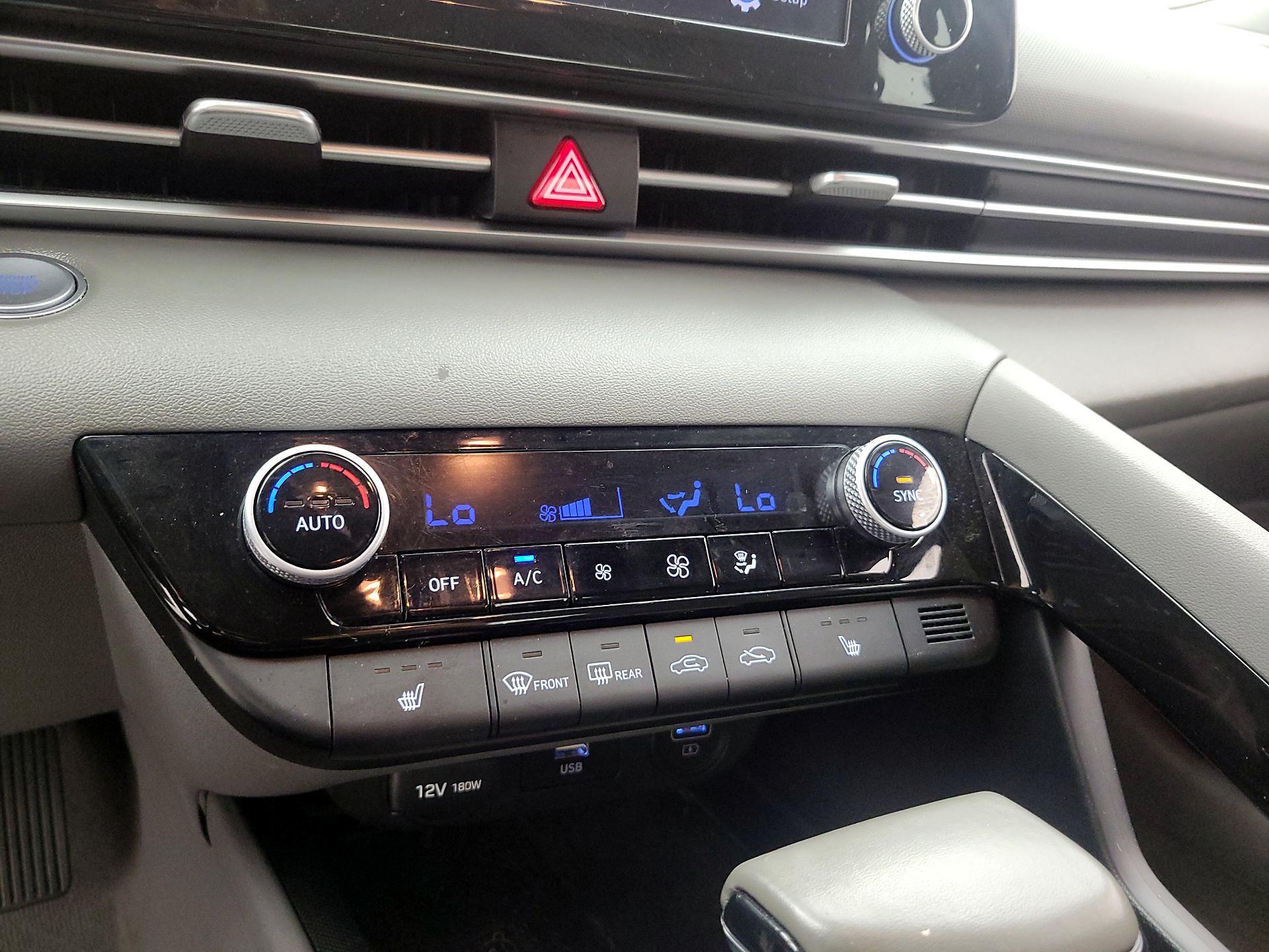 Thumbnail: 2021 Hyundai Elantra - 16