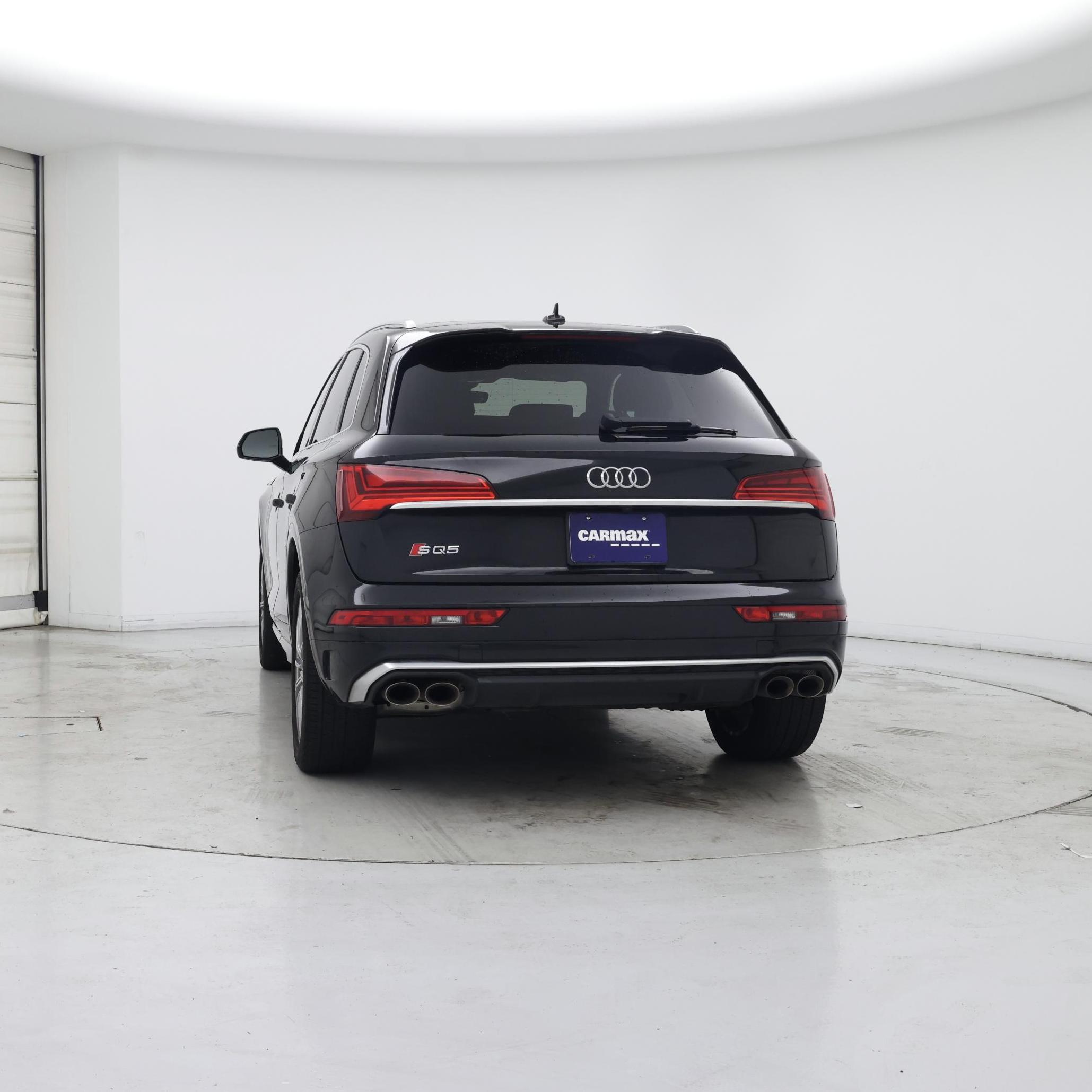 Thumbnail: 2022 Audi SQ5 - 6