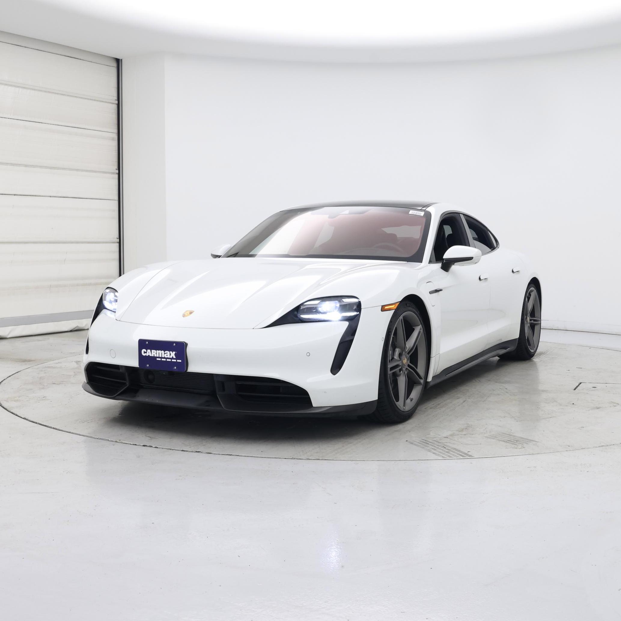 Thumbnail: 2022 Porsche Taycan - 4