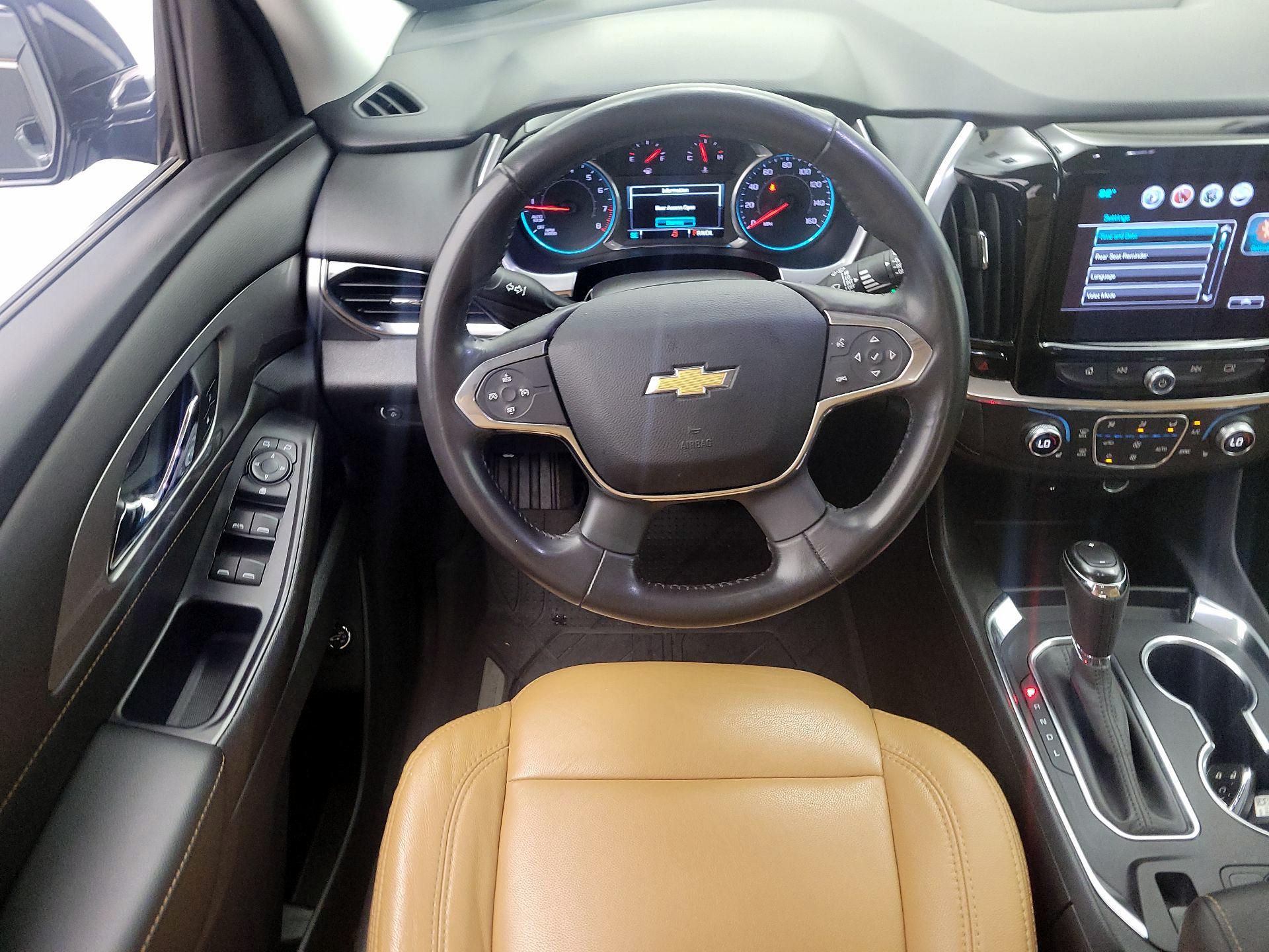 Thumbnail: 2019 Chevrolet Traverse - 10