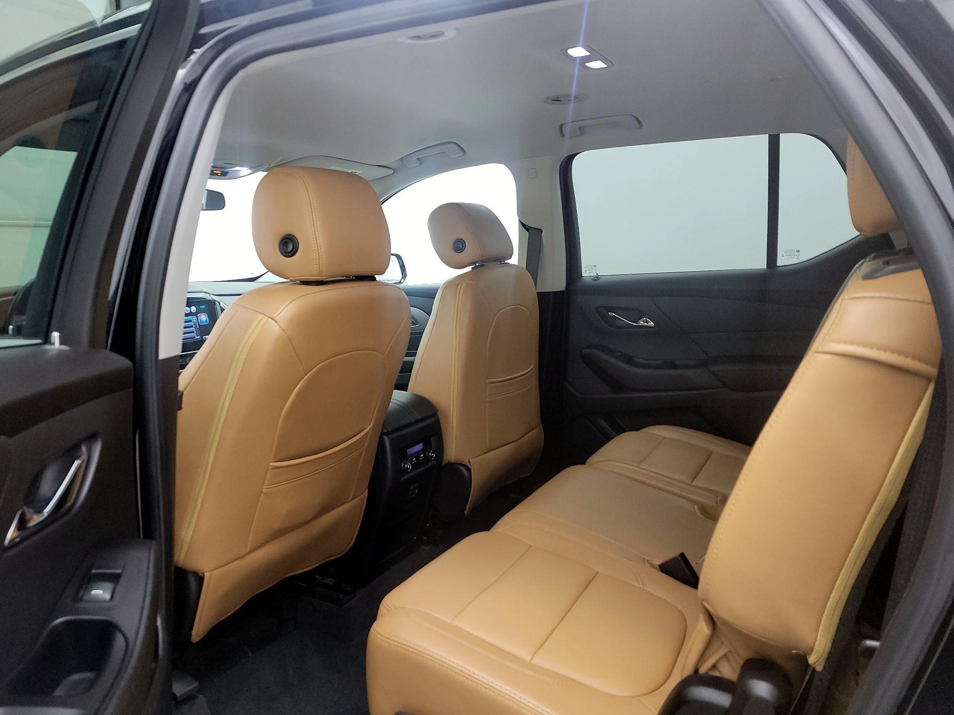Thumbnail: 2019 Chevrolet Traverse - 19