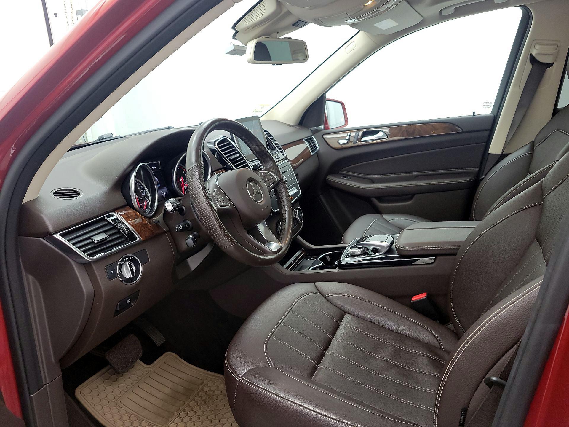 Thumbnail: 2016 Mercedes-Benz GLE - 11