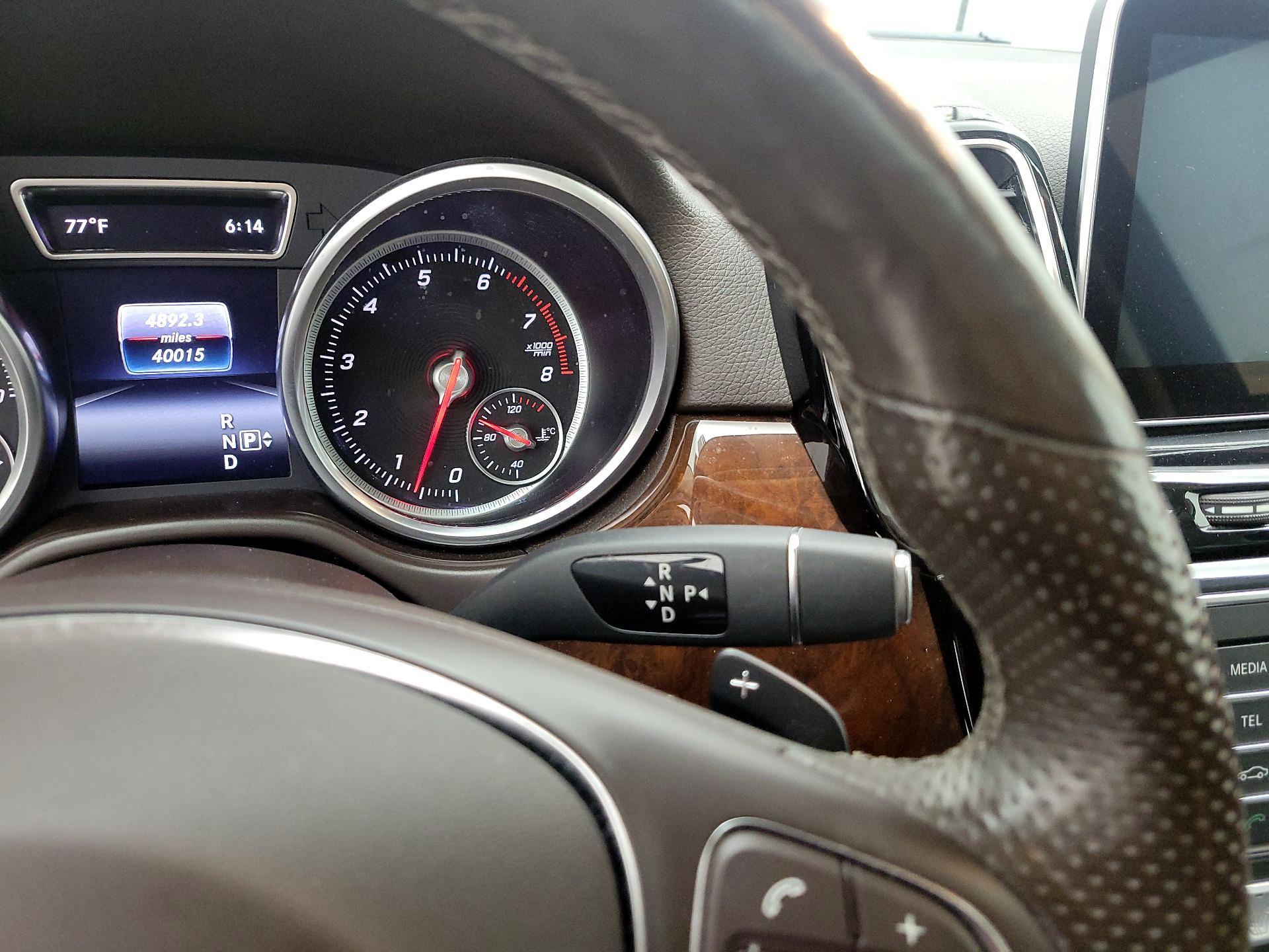 Thumbnail: 2016 Mercedes-Benz GLE - 18
