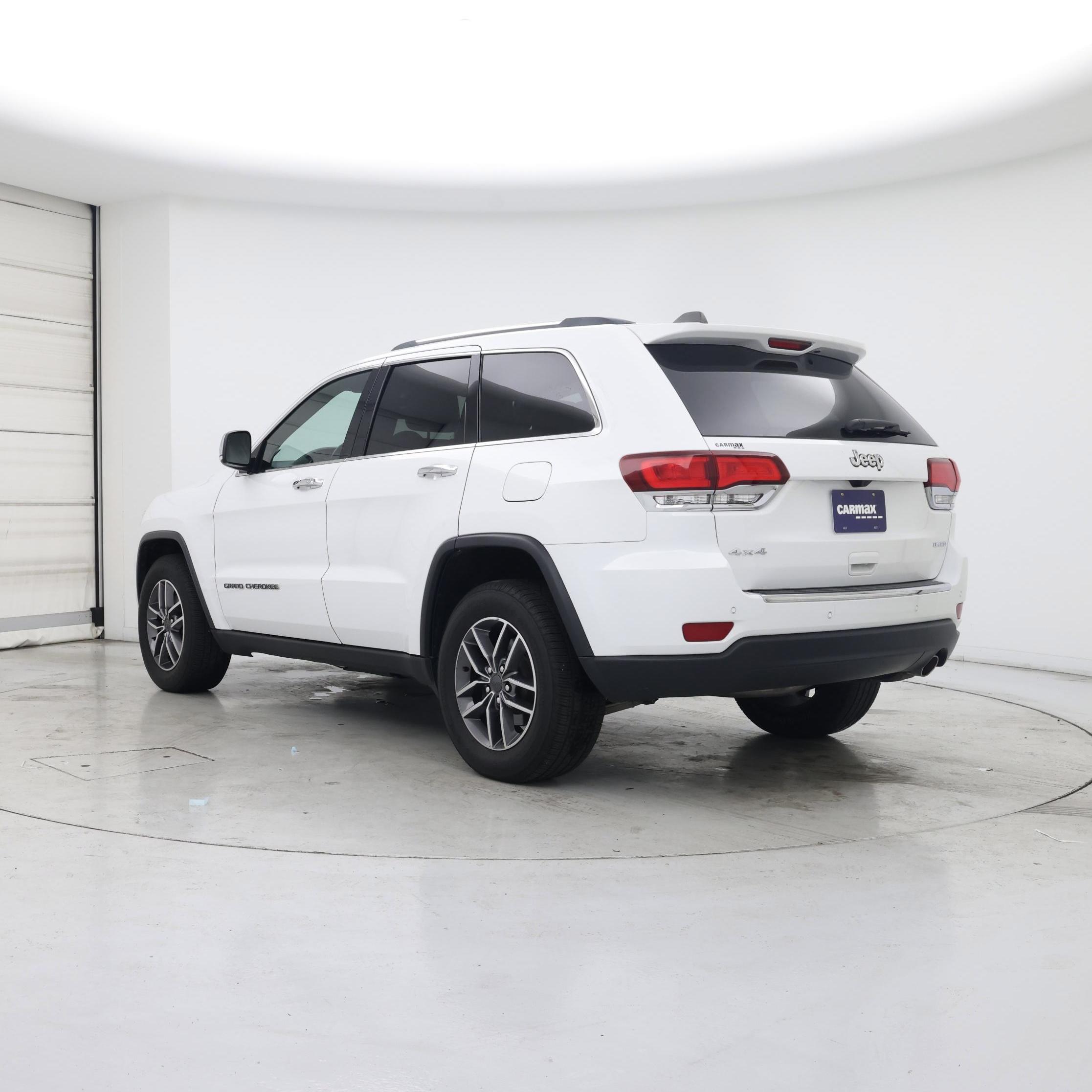 Thumbnail: 2020 Jeep Grand Cherokee - 2