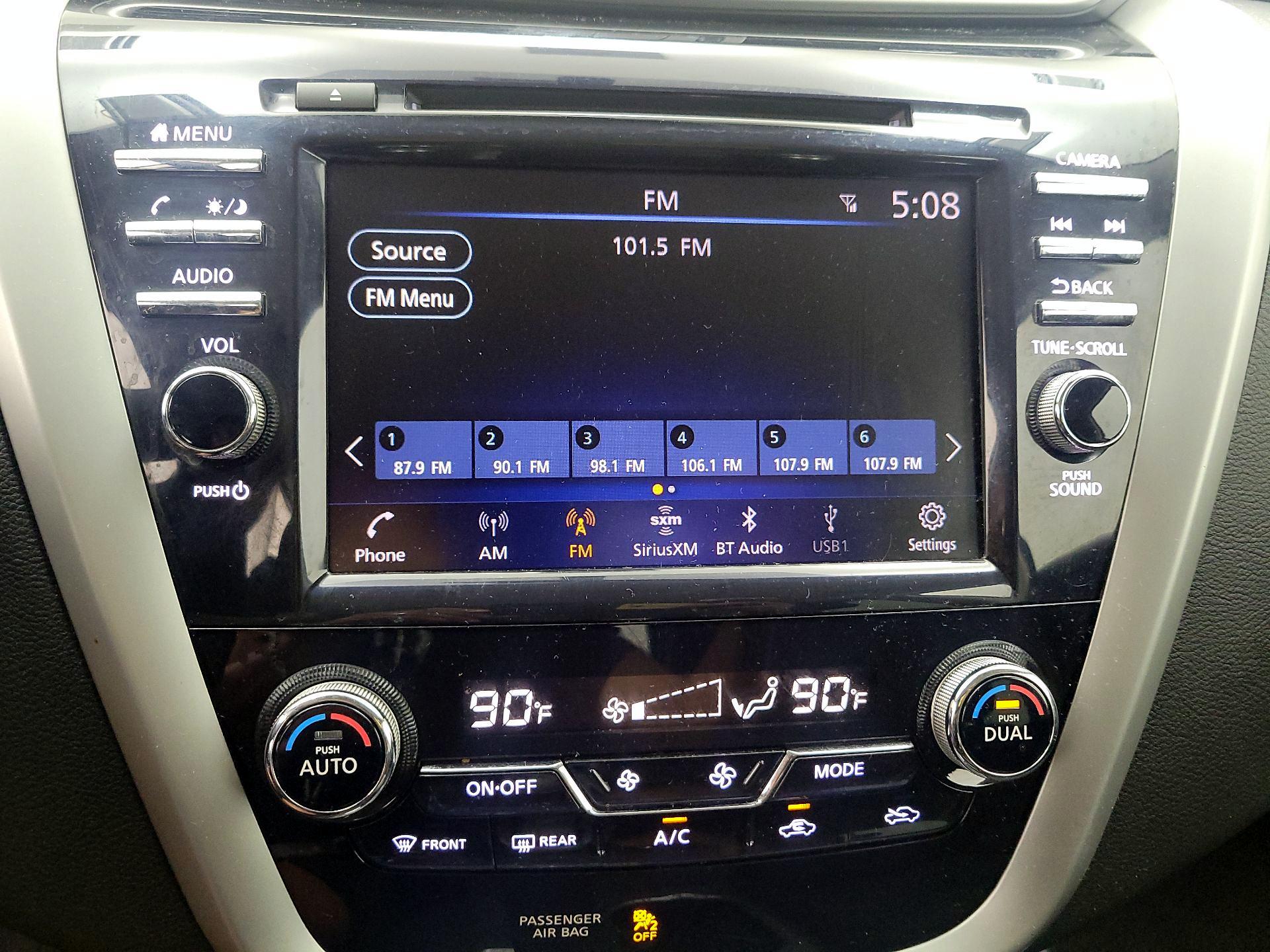 Thumbnail: 2019 Nissan Murano - 15