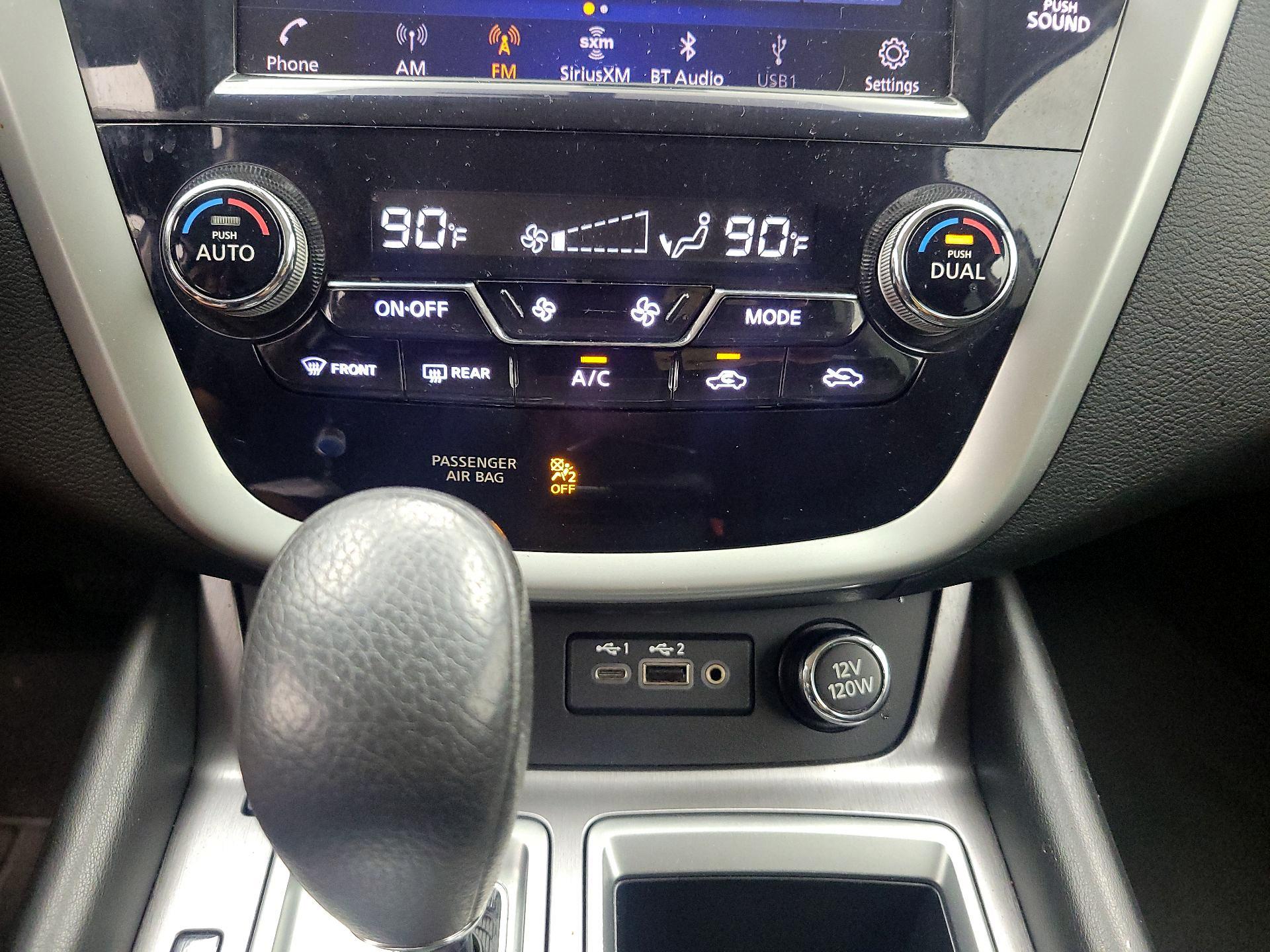 Thumbnail: 2019 Nissan Murano - 16