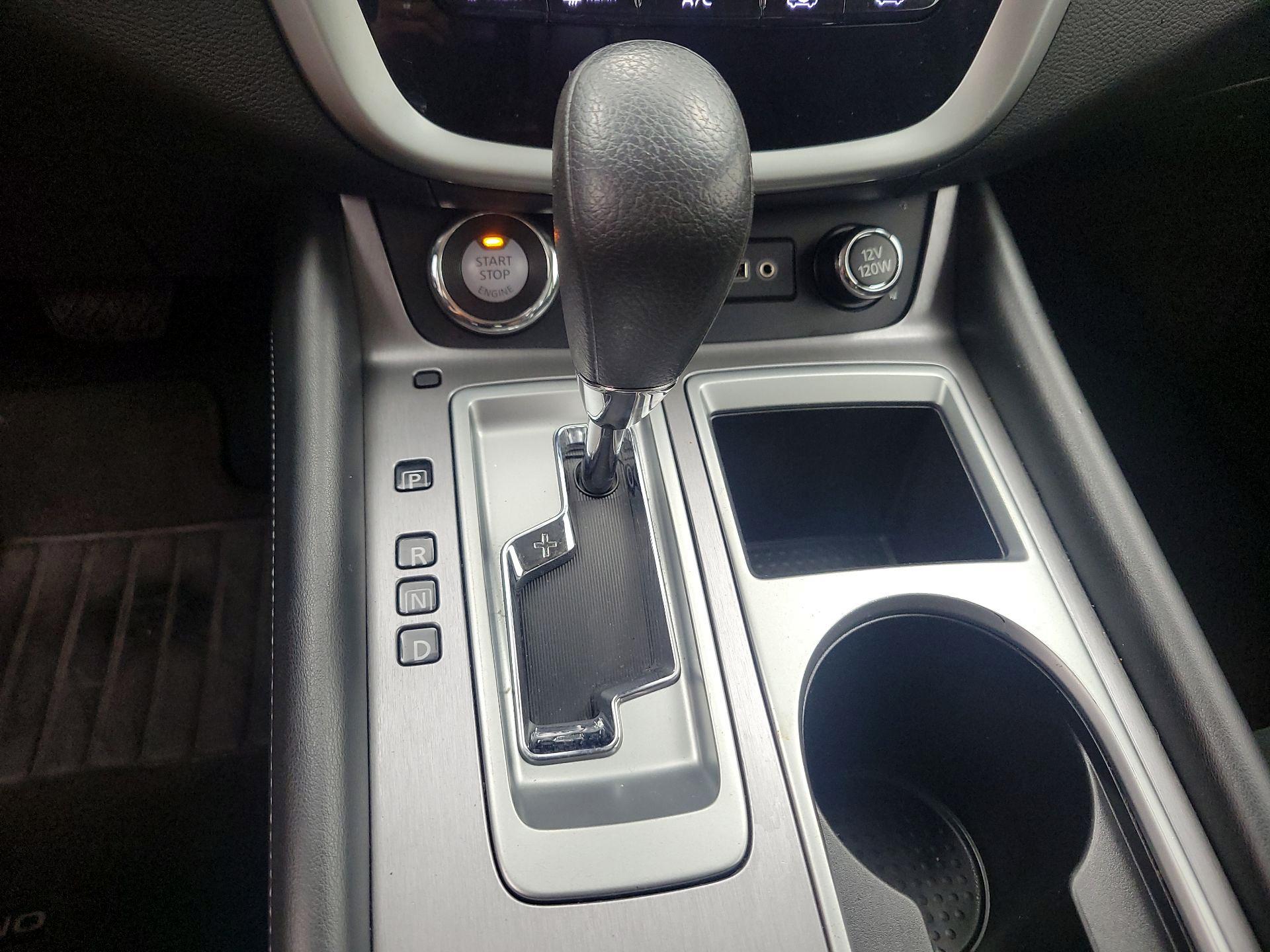 Thumbnail: 2019 Nissan Murano - 17