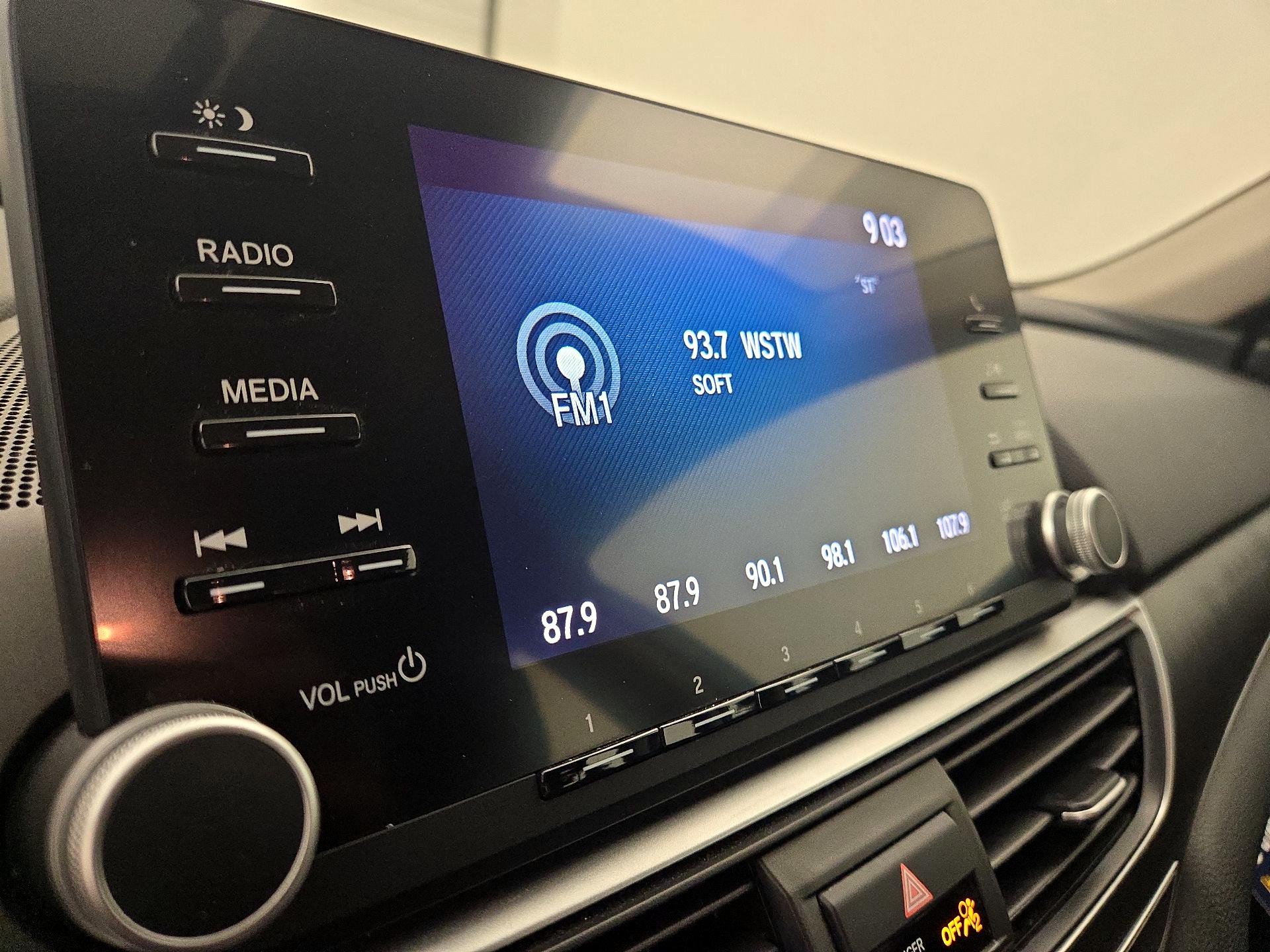 Thumbnail: 2019 Honda Accord - 15
