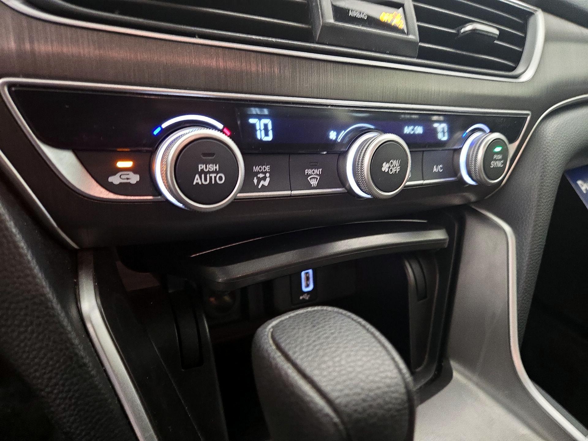 Thumbnail: 2019 Honda Accord - 16