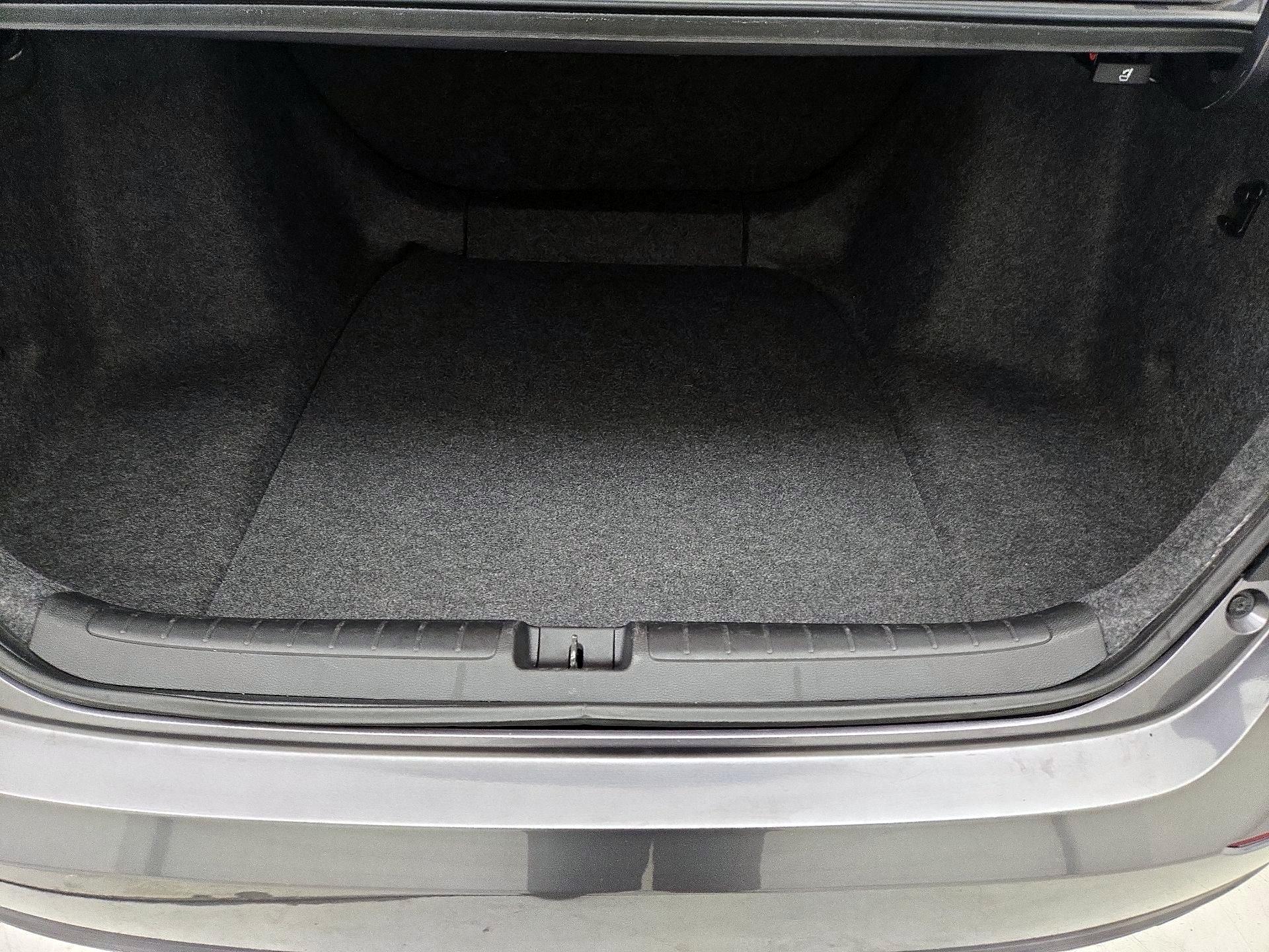 Thumbnail: 2019 Honda Accord - 20