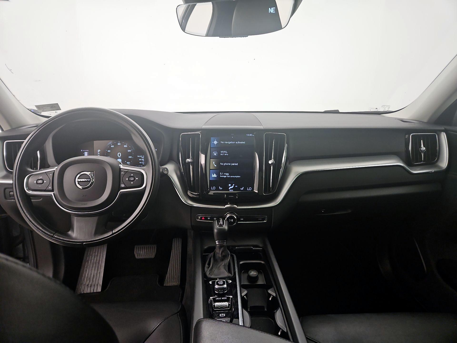 Thumbnail: 2019 Volvo XC60 - 9