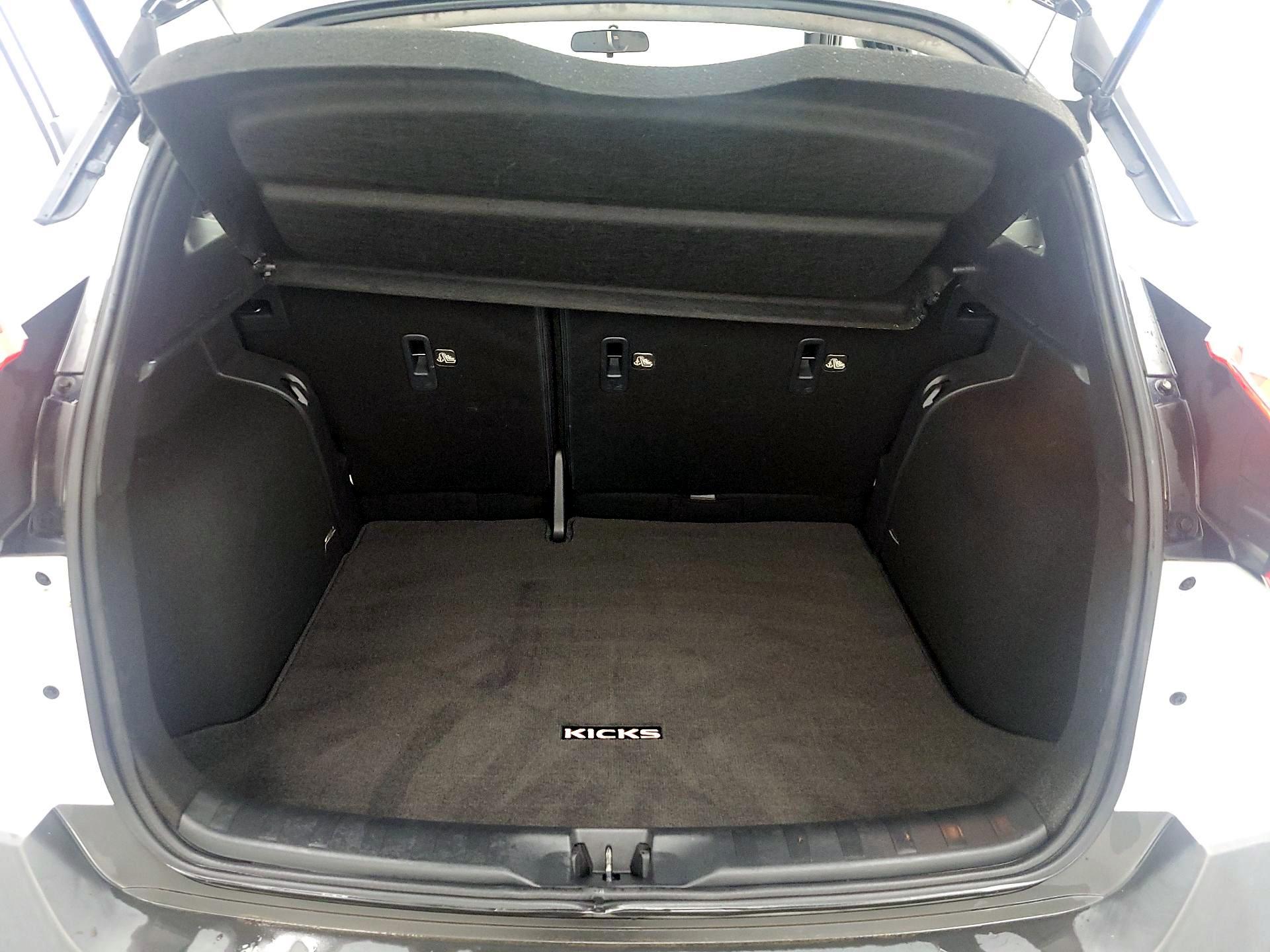 Thumbnail: 2019 Nissan Kicks - 20
