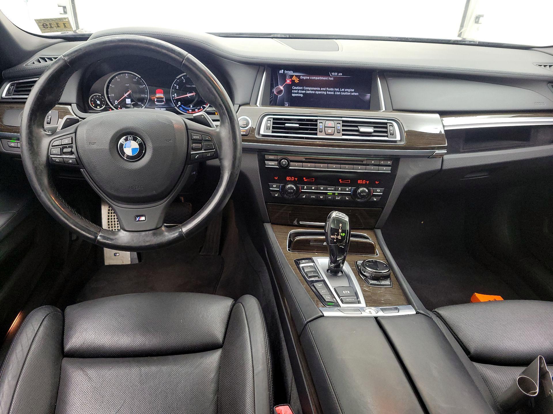 Thumbnail: 2015 BMW 7 Series - 9