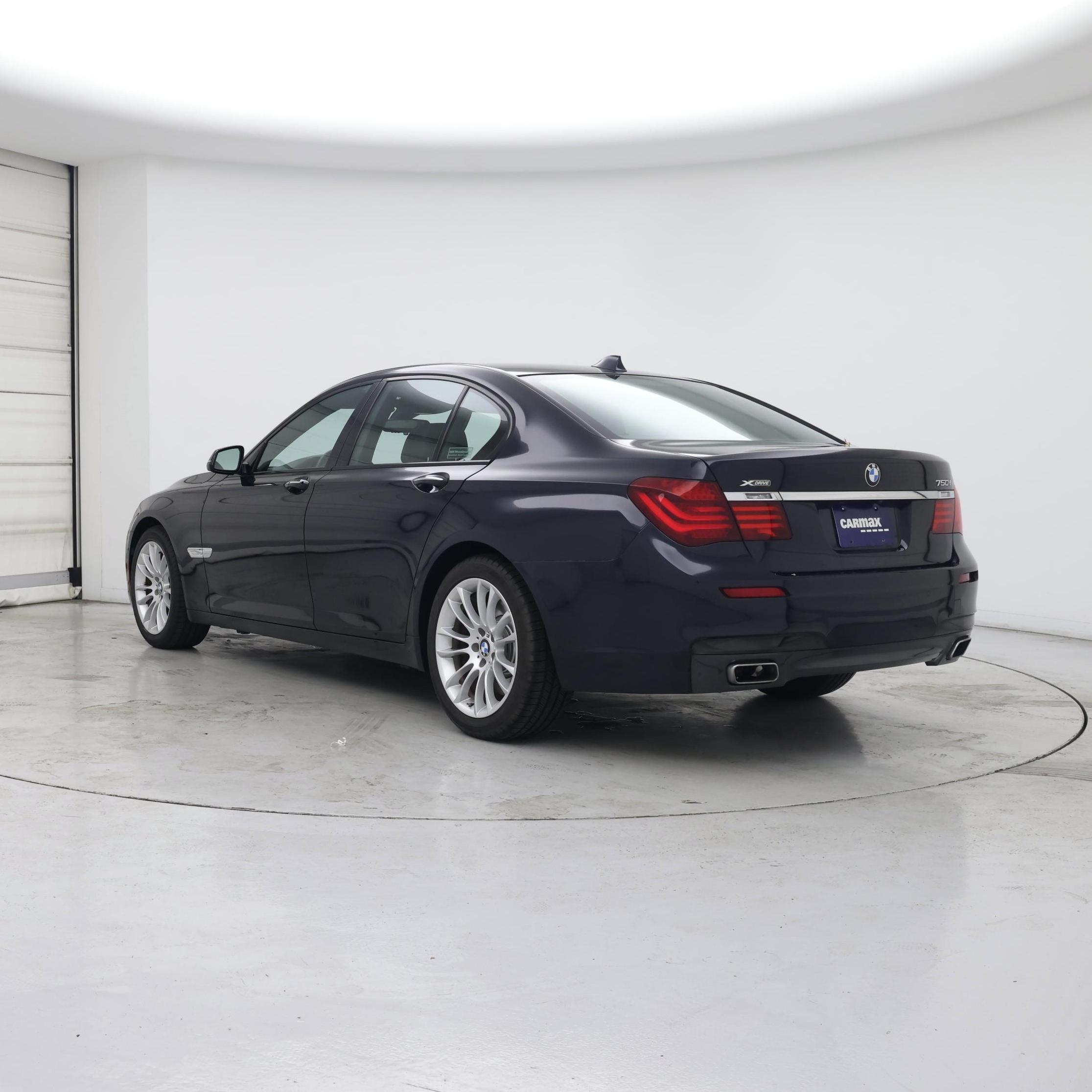 Thumbnail: 2015 BMW 7 Series - 2