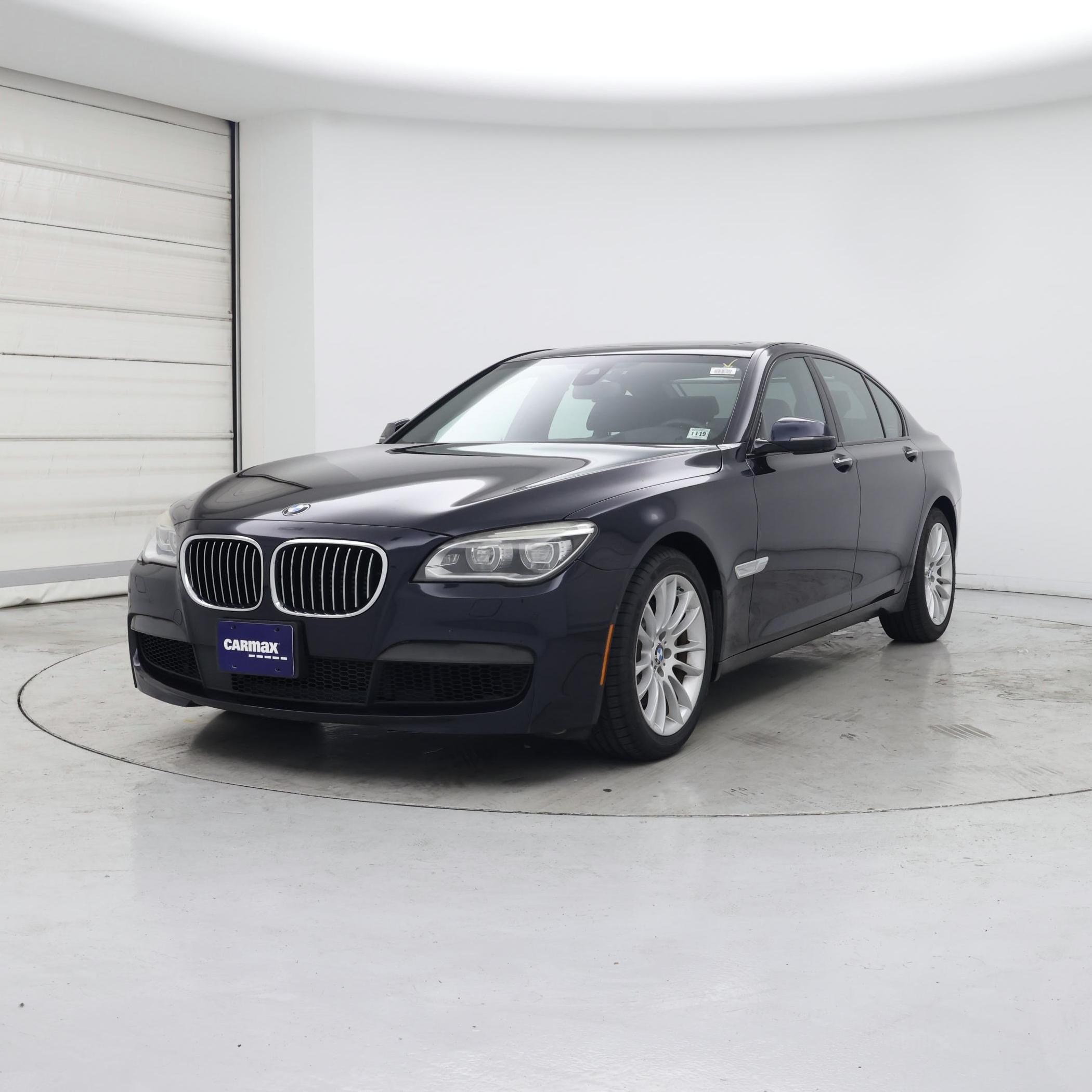 Thumbnail: 2015 BMW 7 Series - 4
