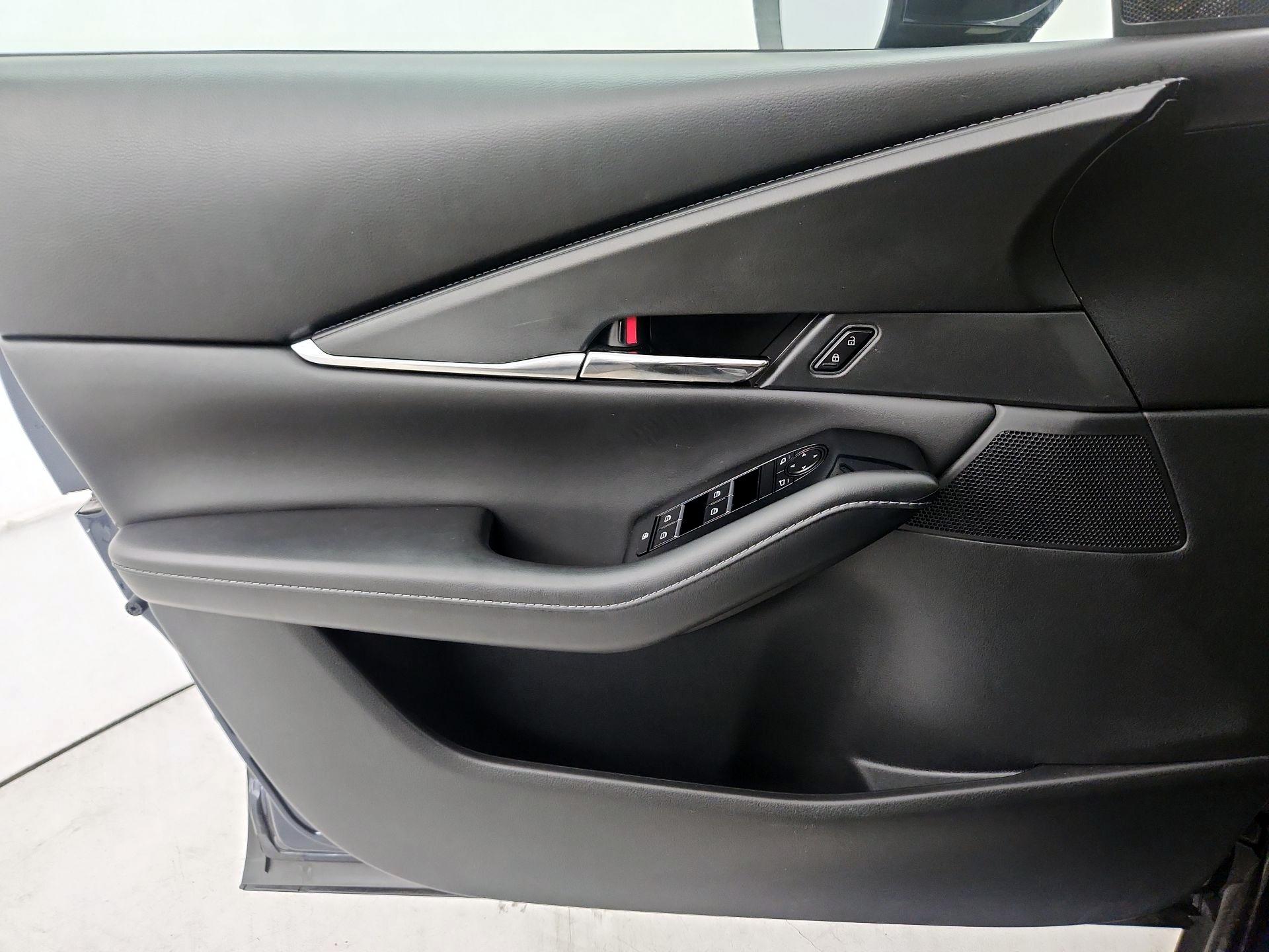 Thumbnail: 2022 Mazda CX-30 - 10