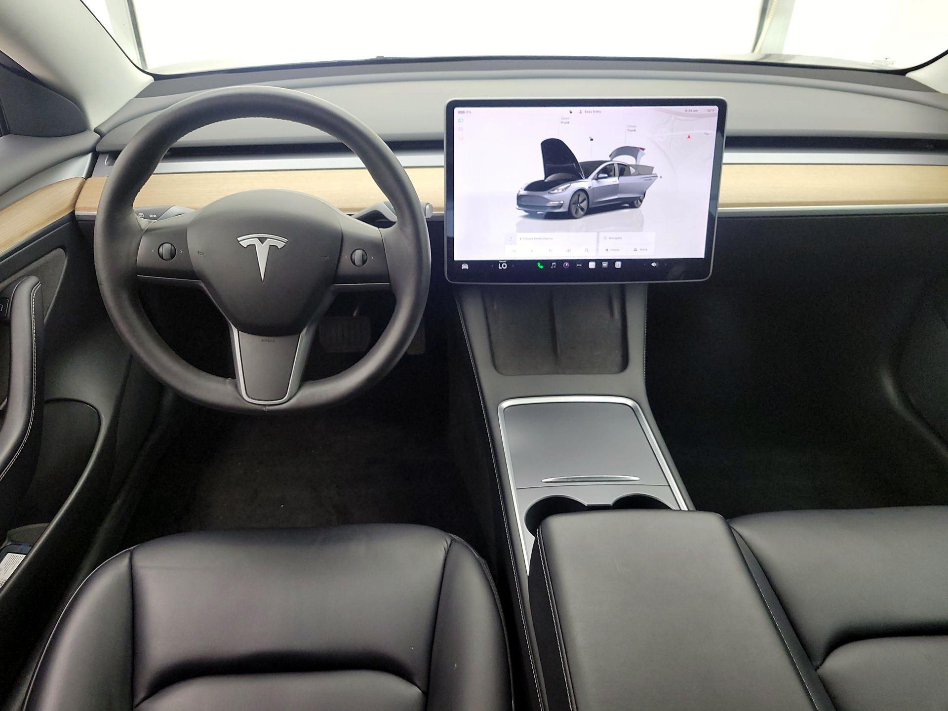 Thumbnail: 2022 Tesla Model 3 - 9