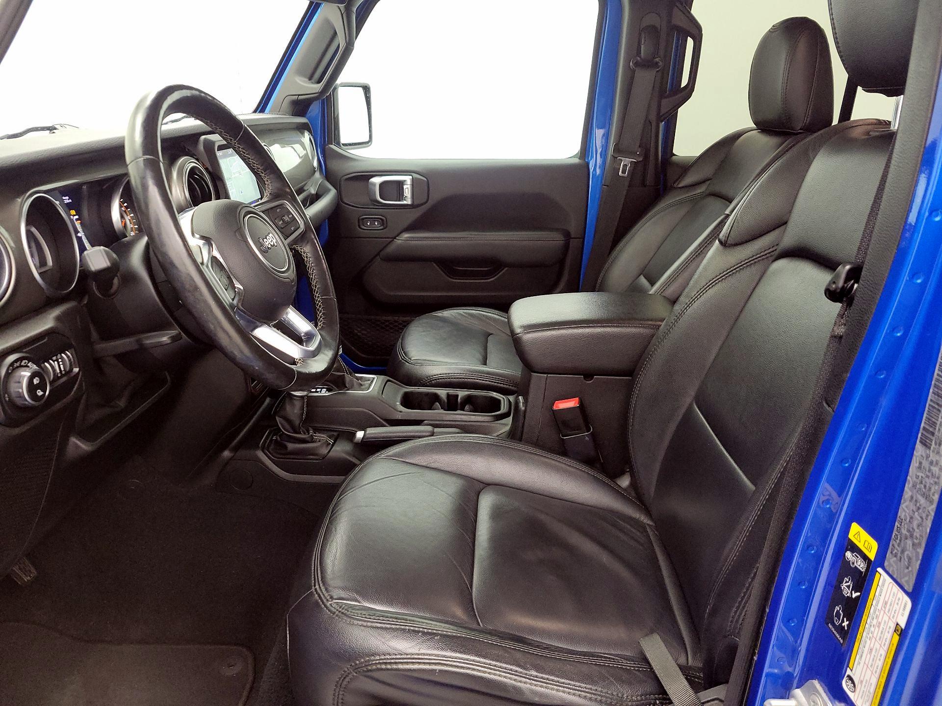 Thumbnail: 2020 Jeep Gladiator - 11
