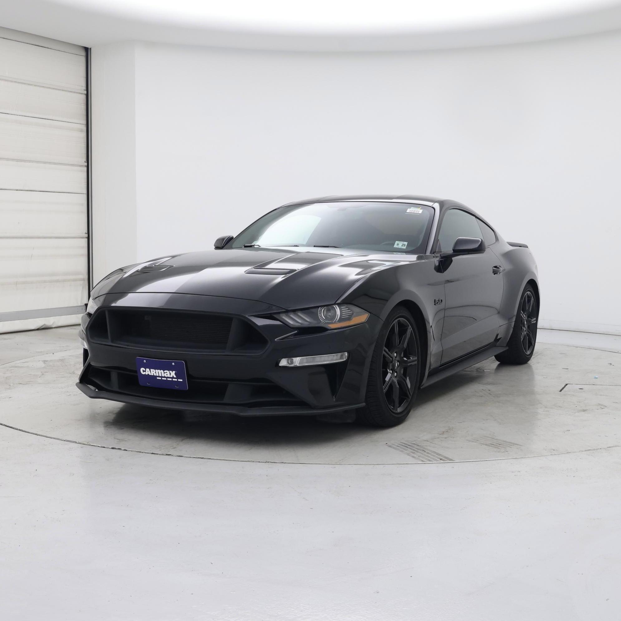 Thumbnail: 2019 Ford Mustang - 4