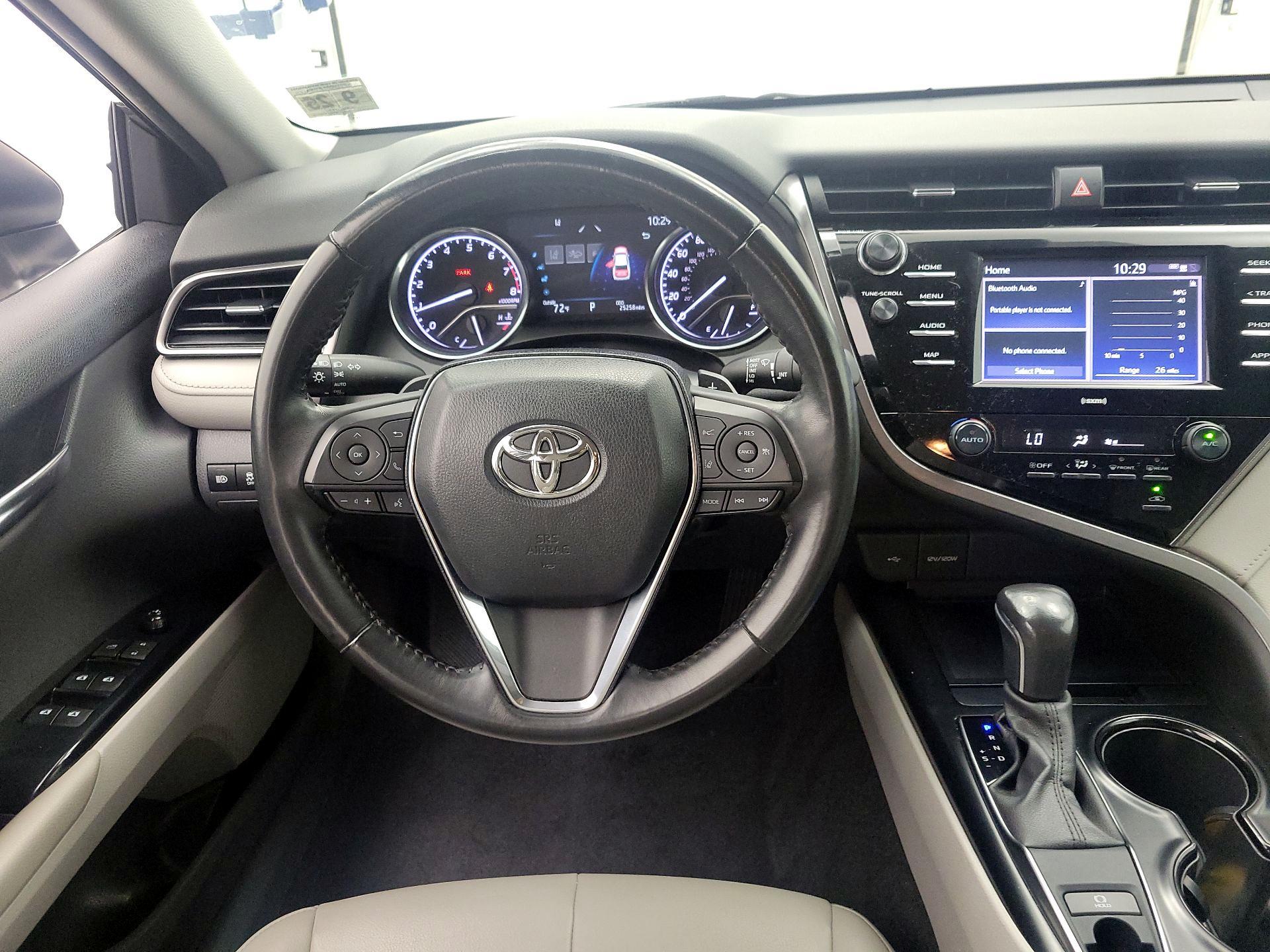 Thumbnail: 2020 Toyota Camry - 10