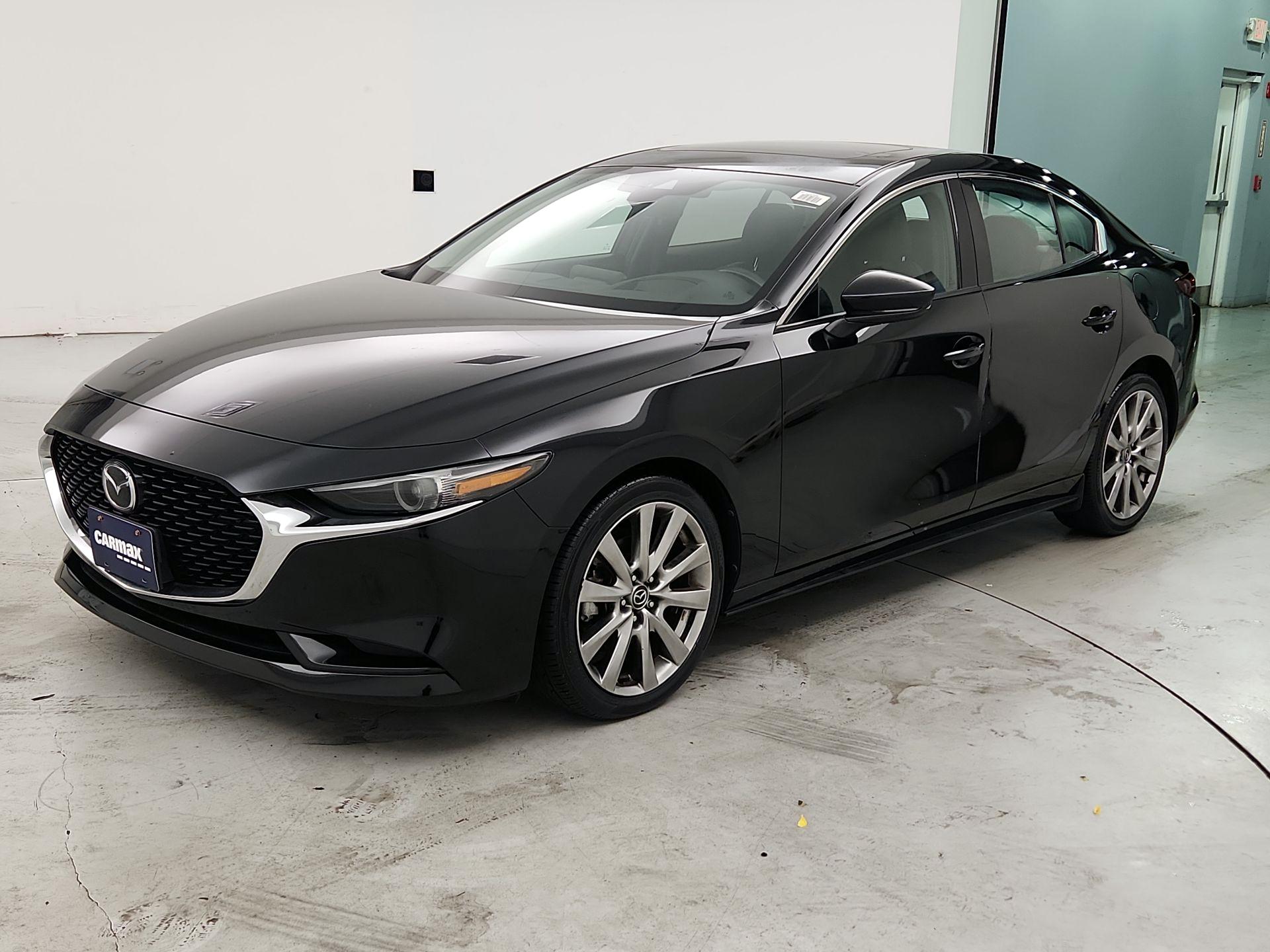 Thumbnail: 2021 Mazda Mazda3 - 3