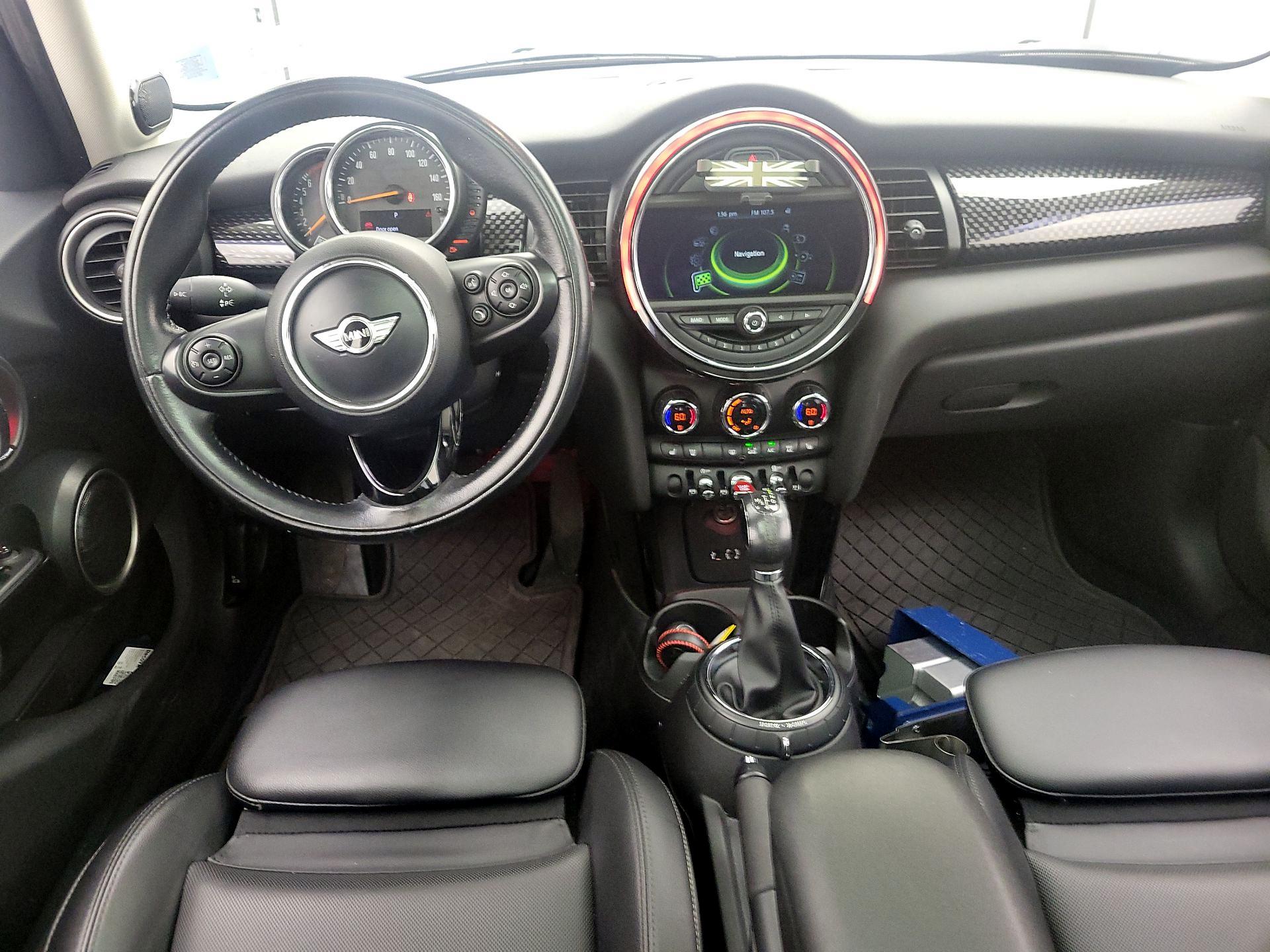 Thumbnail: 2015 MINI Cooper Hardtop - 9