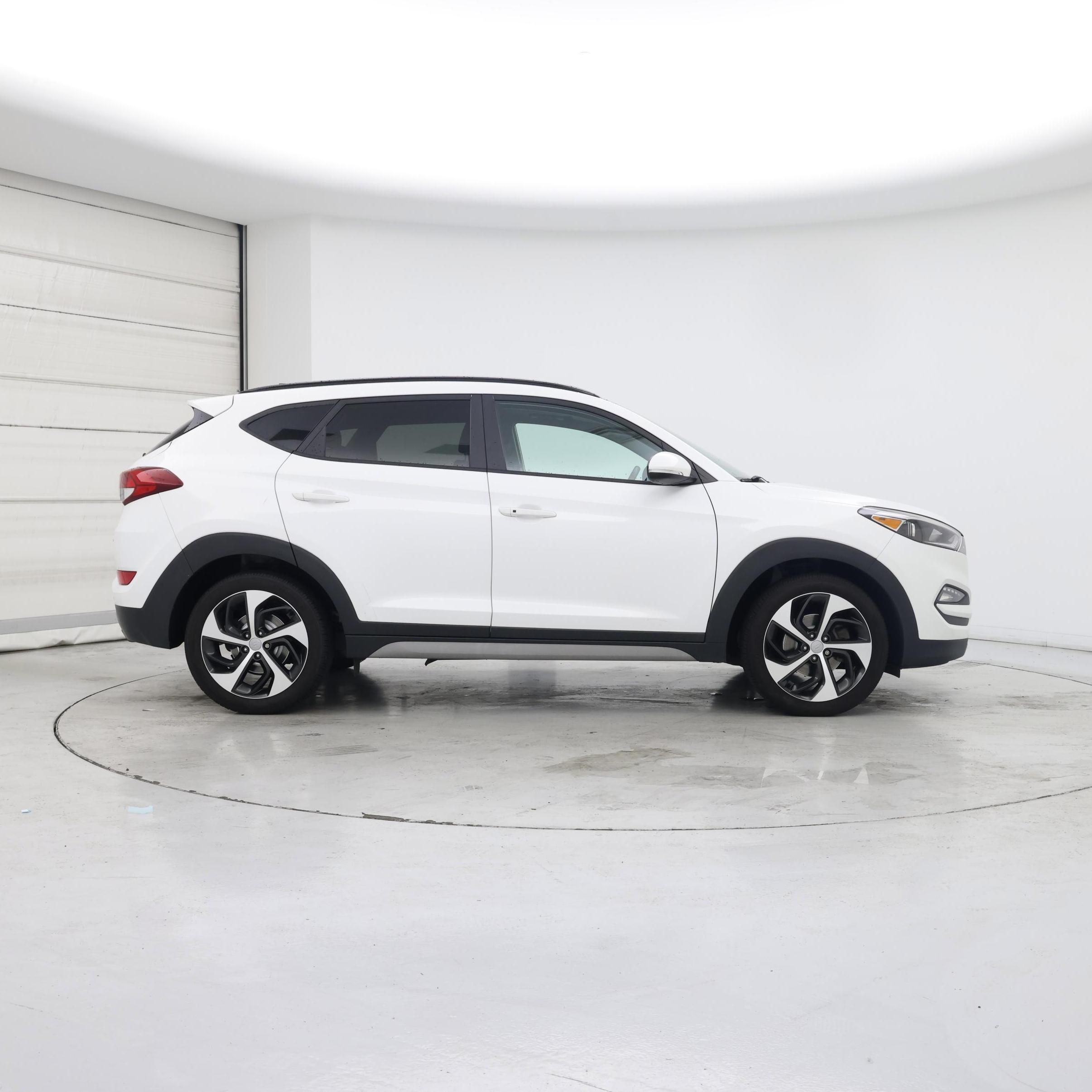 Thumbnail: 2018 Hyundai Tucson - 7