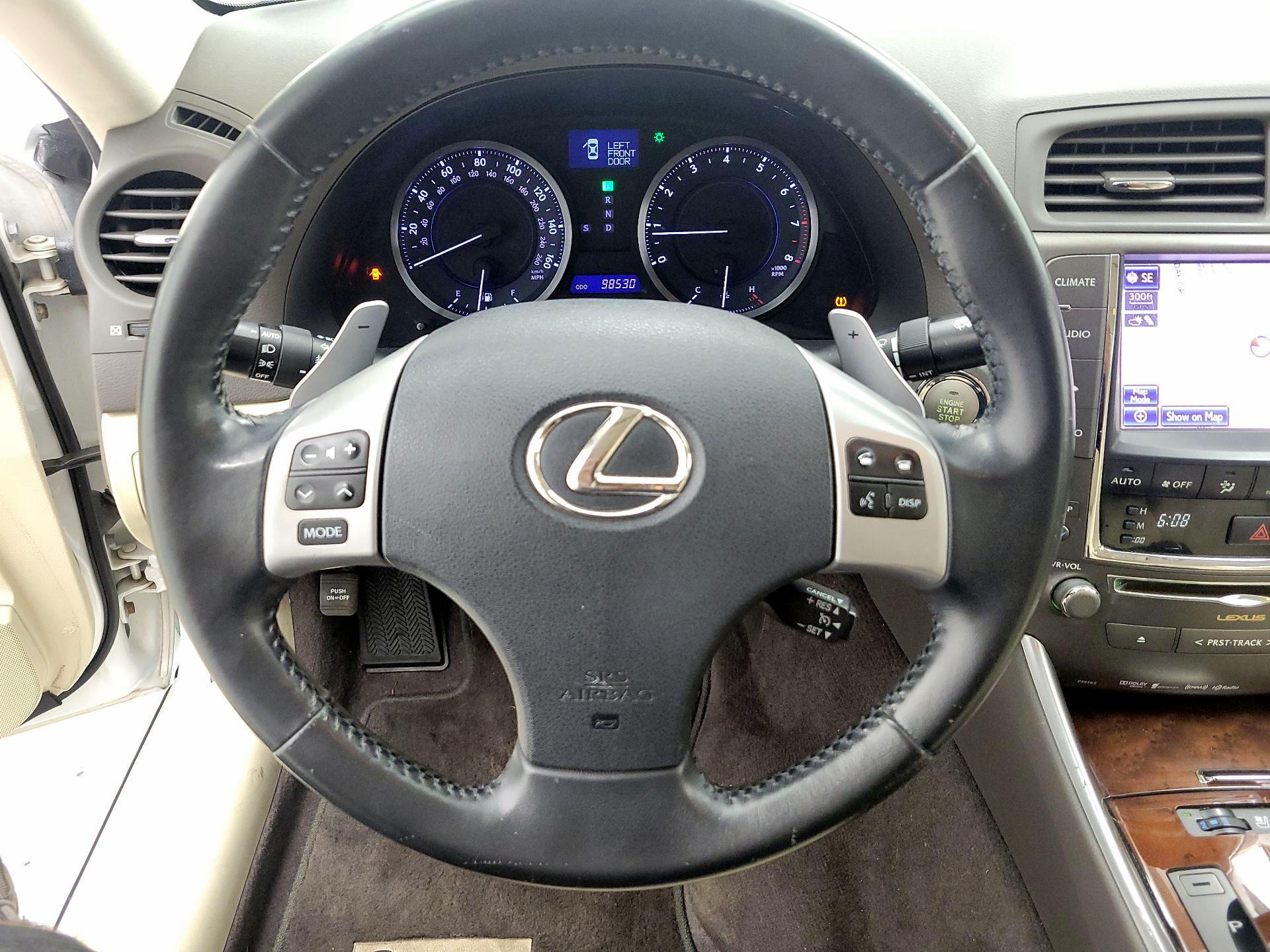 Thumbnail: 2013 Lexus IS - 10