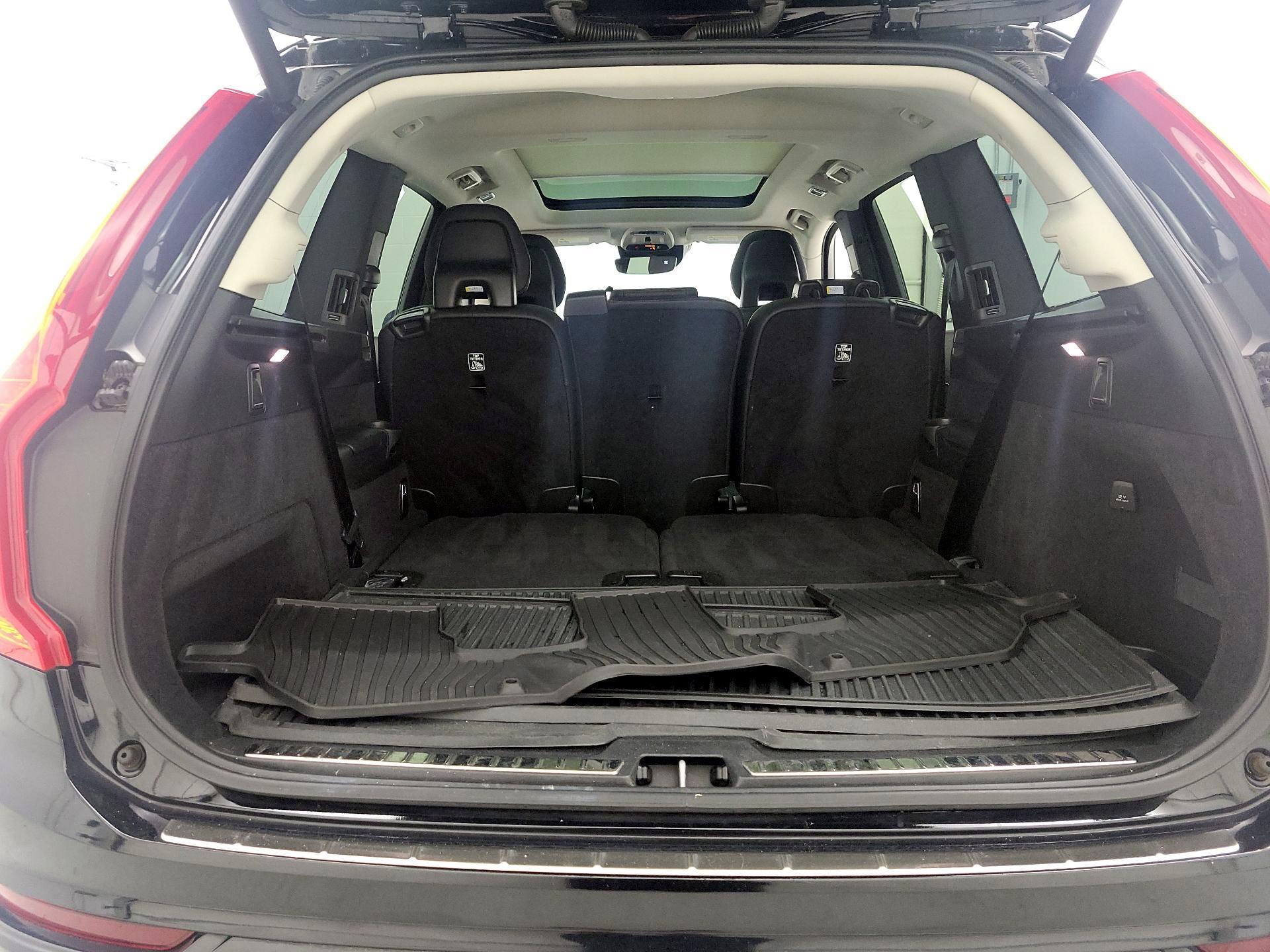 Thumbnail: 2020 Volvo XC90 - 19