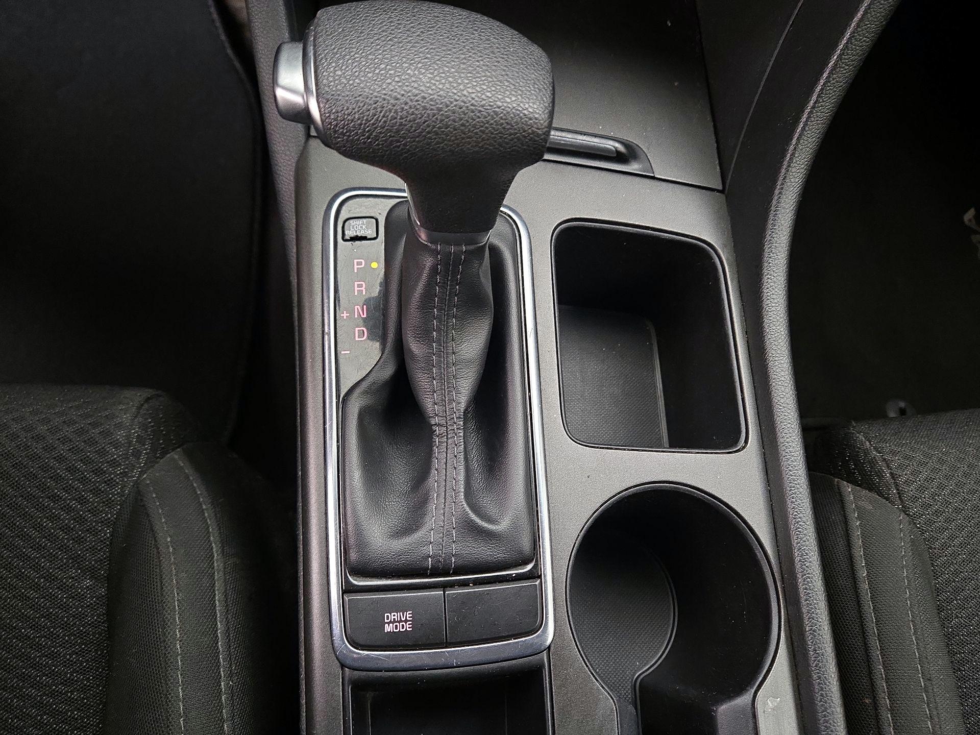 Thumbnail: 2016 Kia Optima - 17