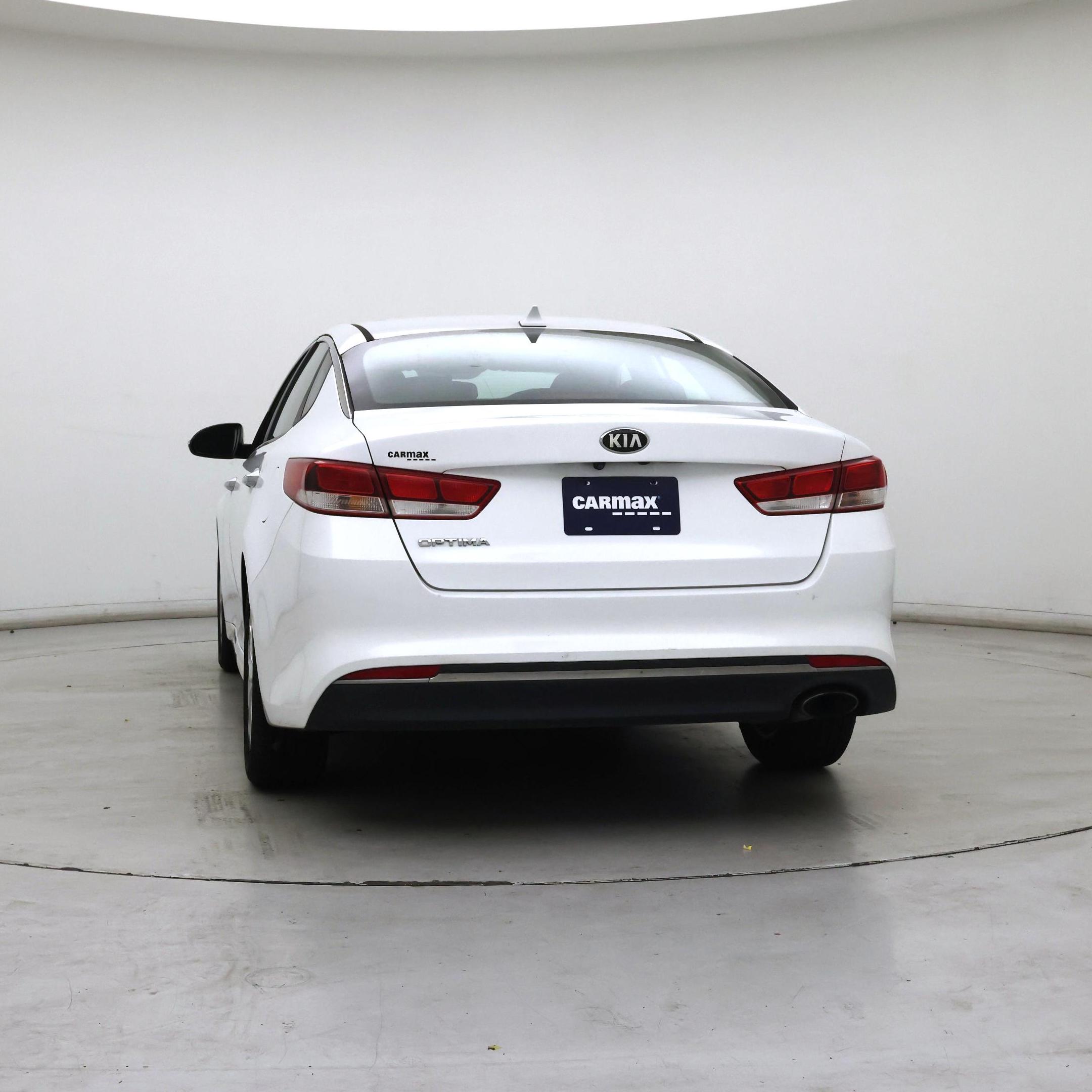 Thumbnail: 2016 Kia Optima - 6