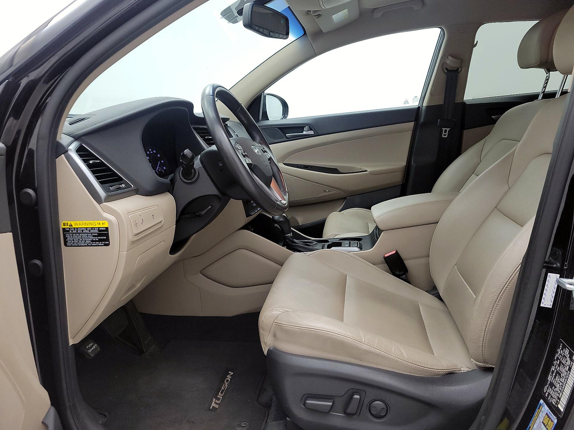 Thumbnail: 2017 Hyundai Tucson - 11